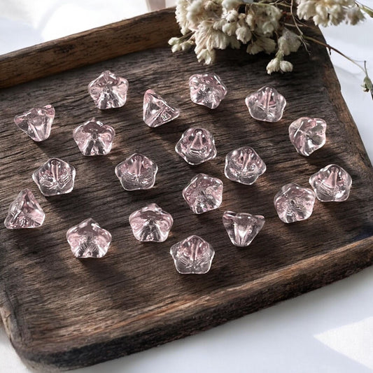 Light Amethyst Czech Glass Flower Beads, Pale Purple 6x8mm Bell Flower (BF/2002) * Qty. 24