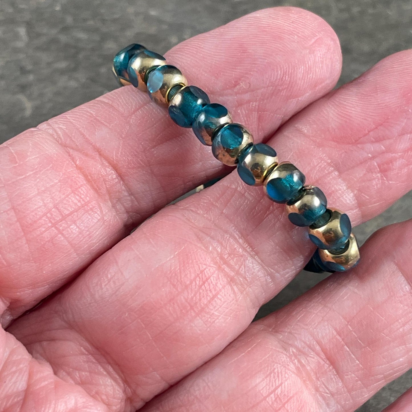 Czech Glass Beads - 5x4mm with 2mm Hole, Pacific Blue and Metallic Gold Tri-Cut Glass Rondelles (TRC/N-2145) * Qty. 25