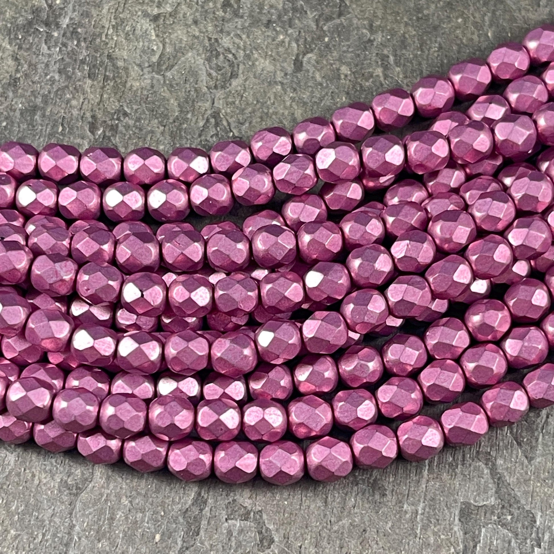 Czech Glass Beads - 6mm Pinkish Purple Faceted Round Beads, Golden Orchid Pink Metallic Beads (FP6/SM-08A03v2) * Qty. 25