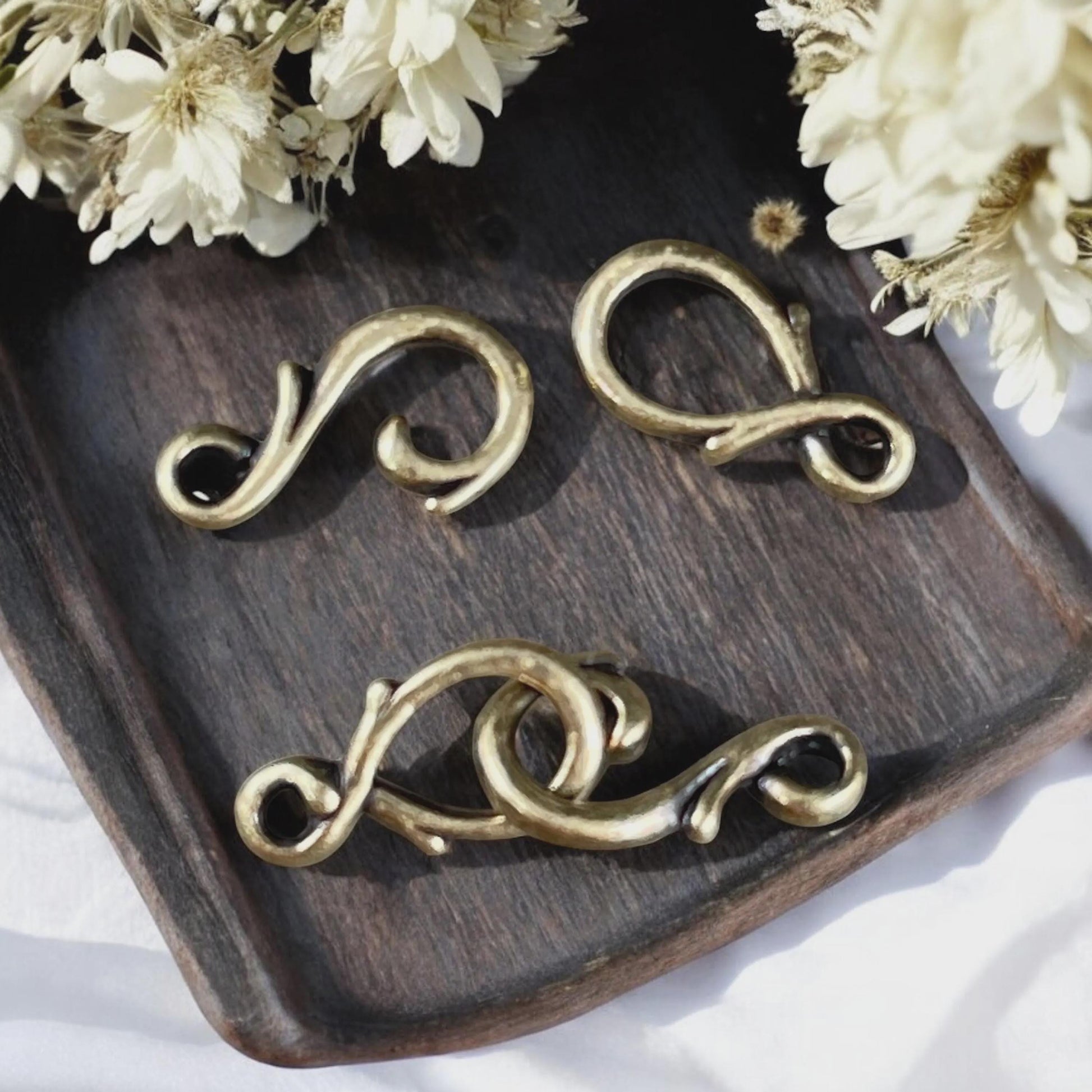 TierraCast Vine Hook and Eye Clasp, Mixed Metals - Sampler Pack, One Each Silver, Copper and Brass (PF/954-mixed) * Qty. 3 sets