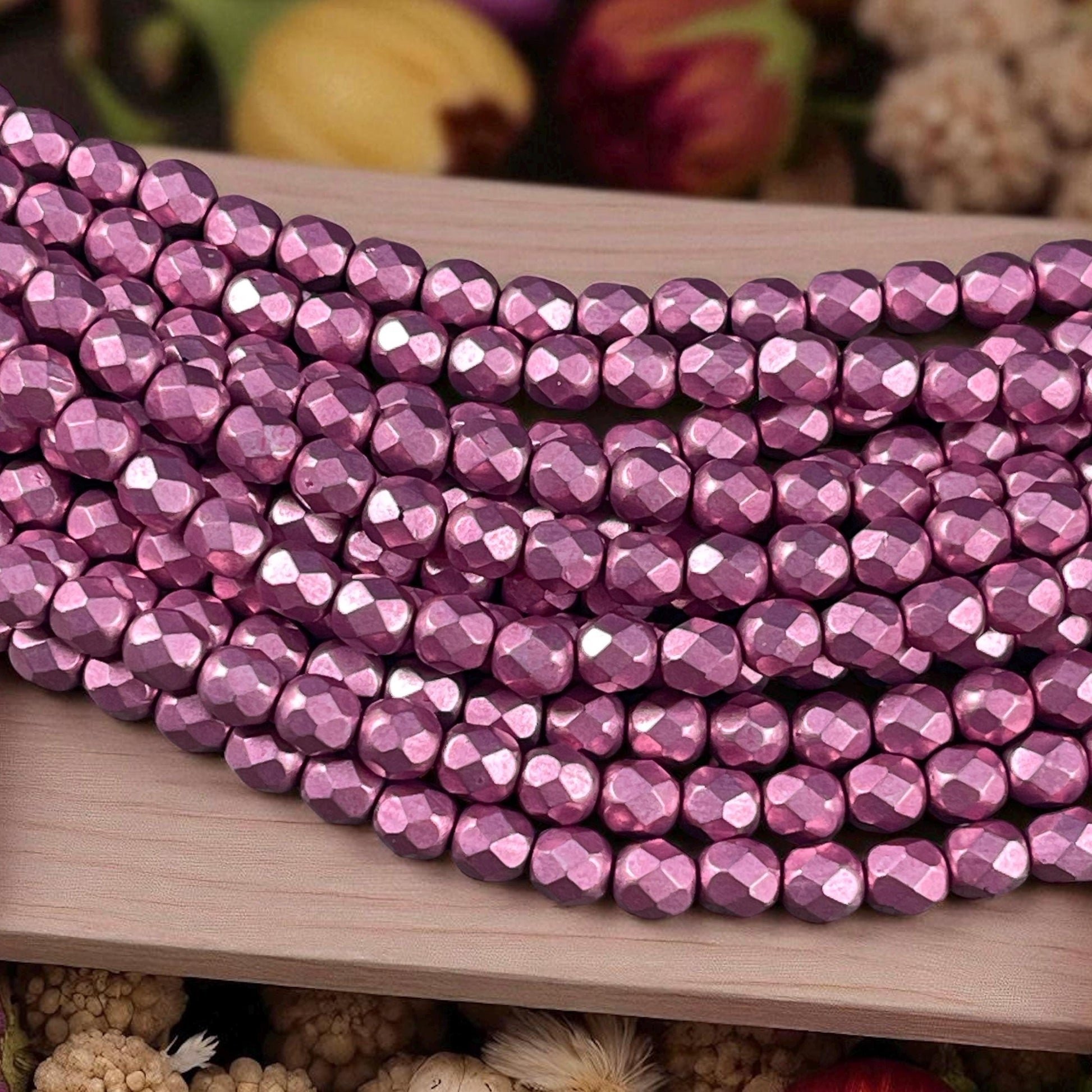 Czech Glass Beads - 6mm Pinkish Purple Faceted Round Beads, Golden Orchid Pink Metallic Beads (FP6/SM-08A03v2) * Qty. 25