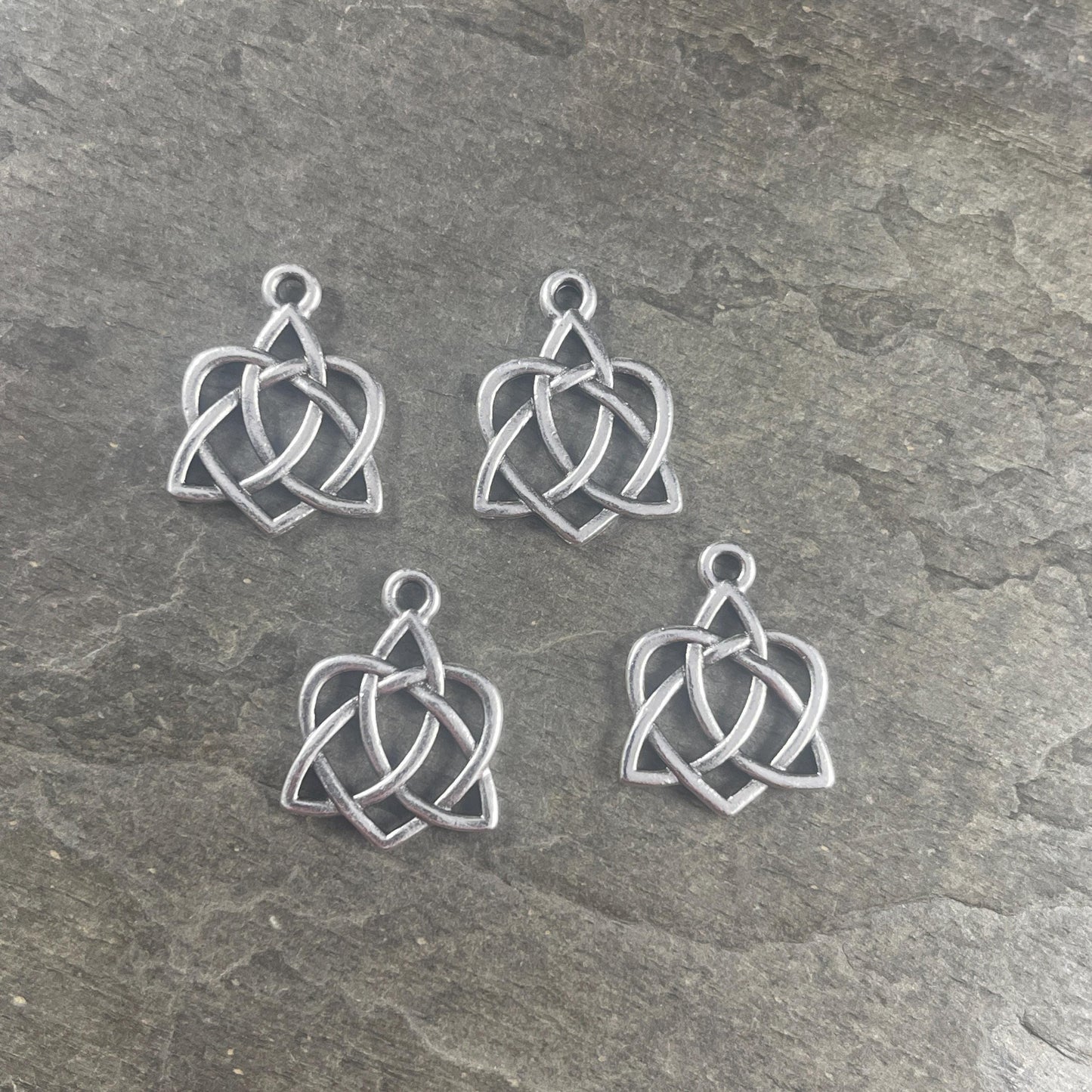 TierraCast Triquetra Charm, Antiqued Silver Celtic Open Heart Triquetra Combination (PF/538-77) * Qty. 4