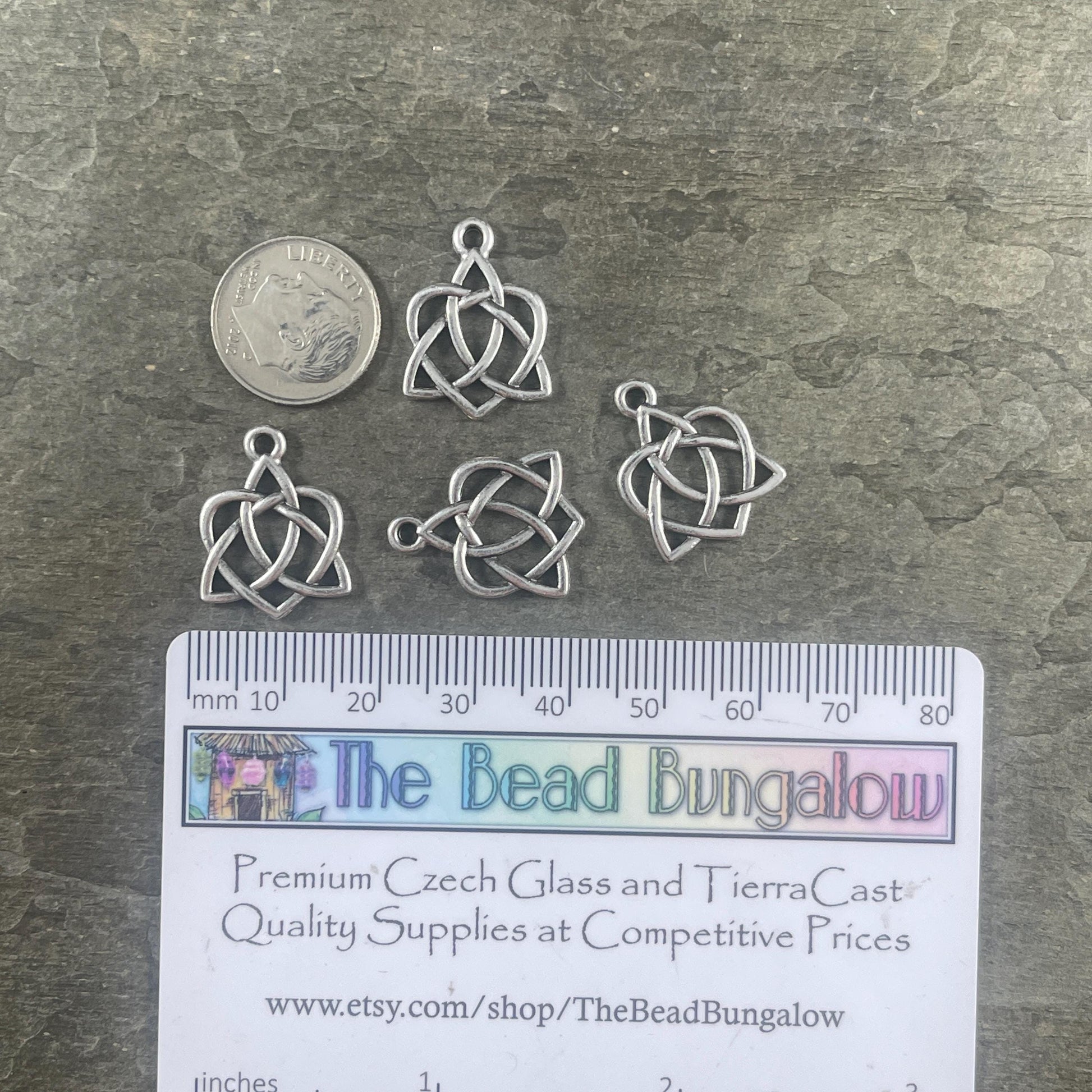 TierraCast Triquetra Charm, Antiqued Silver Celtic Open Heart Triquetra Combination (PF/538-77) * Qty. 4