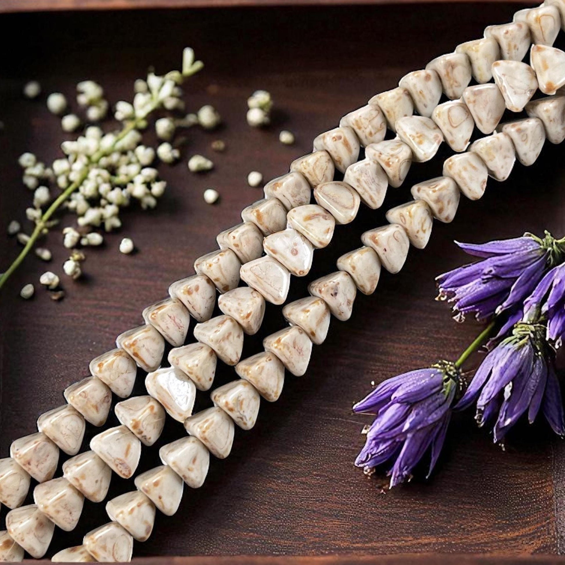5mm Pyramid Beads, Alabaster Wheat Picasso, Small Triangle Beads (TP7) * 35 Beads