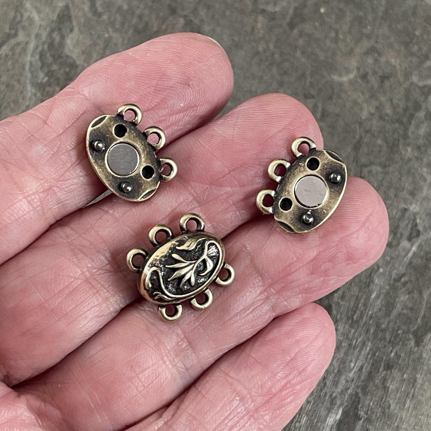 NEW - TierraCast Blossom Collection Magnetic Clasp, Antiqued Brass 15mm Oval Shape 3-Strand Clasp for Jewelry (PF/15212-57) * Qty. 1