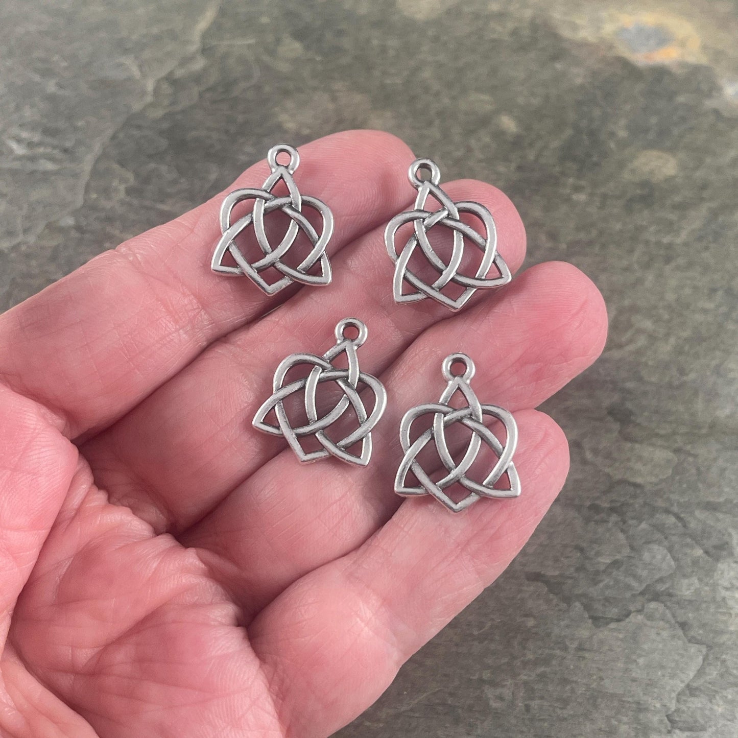 TierraCast Triquetra Charm, Antiqued Silver Celtic Open Heart Triquetra Combination (PF/538-77) * Qty. 4