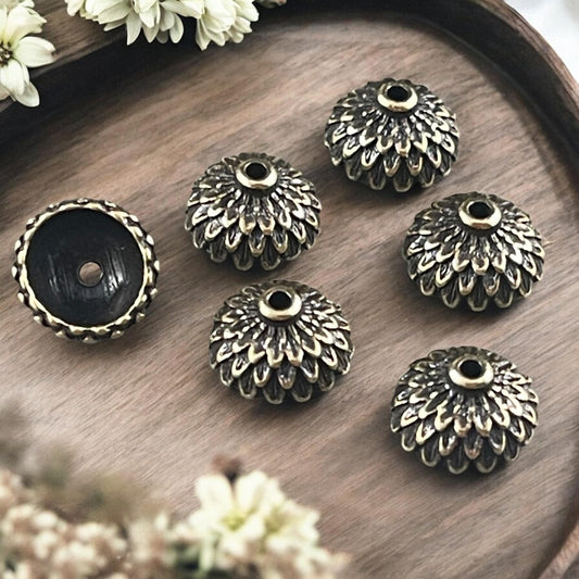 TierraCast 8mm Antiqued Brass Acorn Bead Caps, Woodland Collection (PF/930-57) * Qty. 6