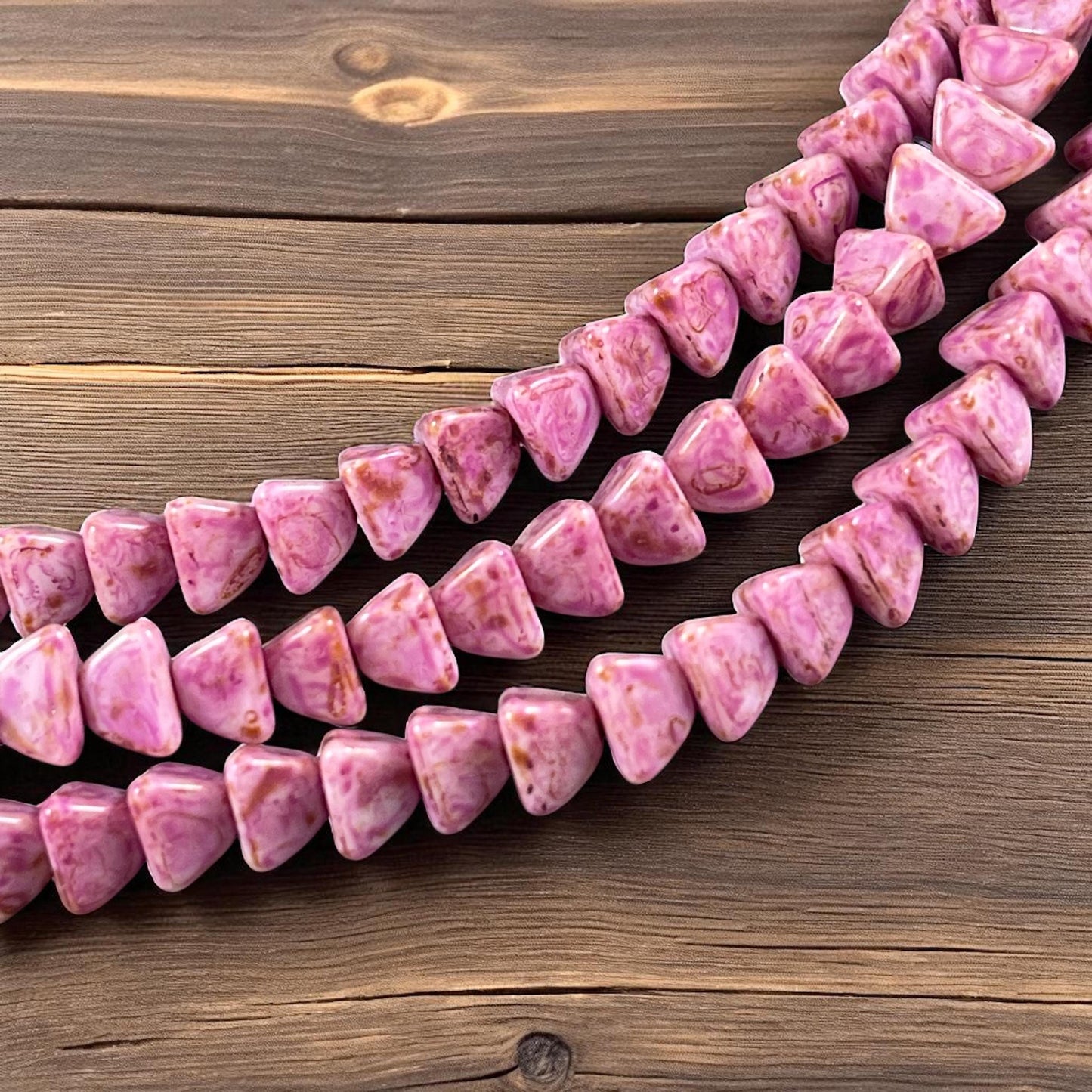 5mm Pyramid Beads, Alabaster with Lilac Picasso, Small Triangle Beads (TP6) * 35 Beads
