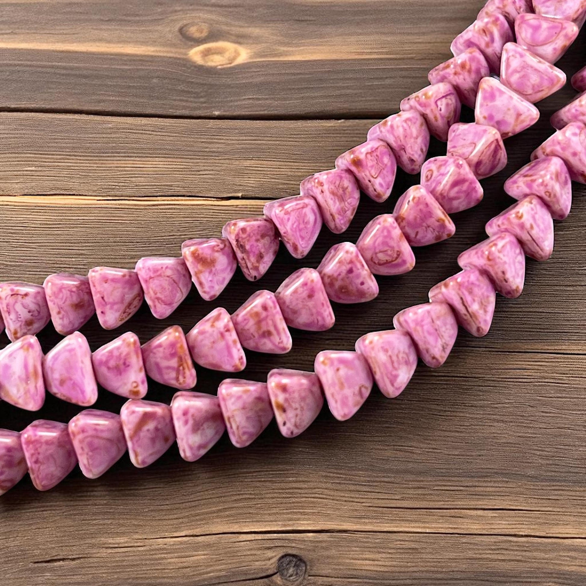 5mm Pyramid Beads, Alabaster with Lilac Picasso, Small Triangle Beads (TP6) * 35 Beads