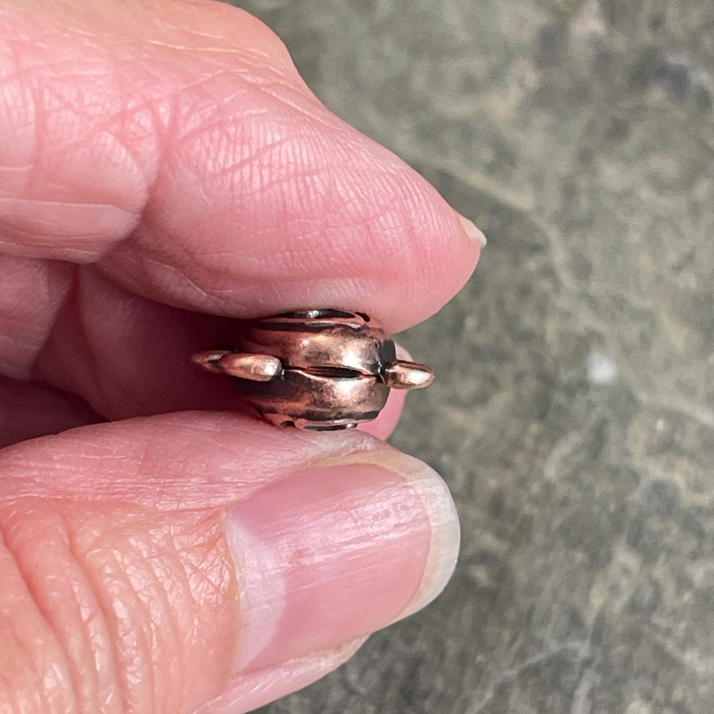 TierraCast Multi-Strand Magnetic Clasp, Antiqued Copper, 15mm Oval 3-Strand Clasp (PF/15212-87) * Qty. 1