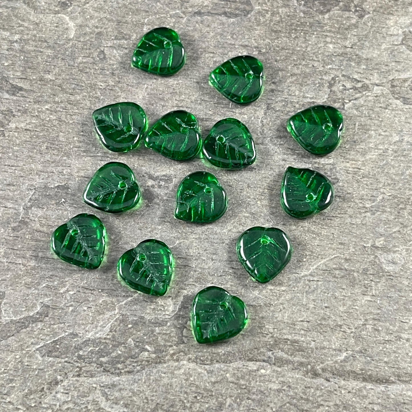 Green Czech Glass Beads, 9mm Top Drilled Emerald Green Heart Shaped Beads (2714MD) * Qty. 50