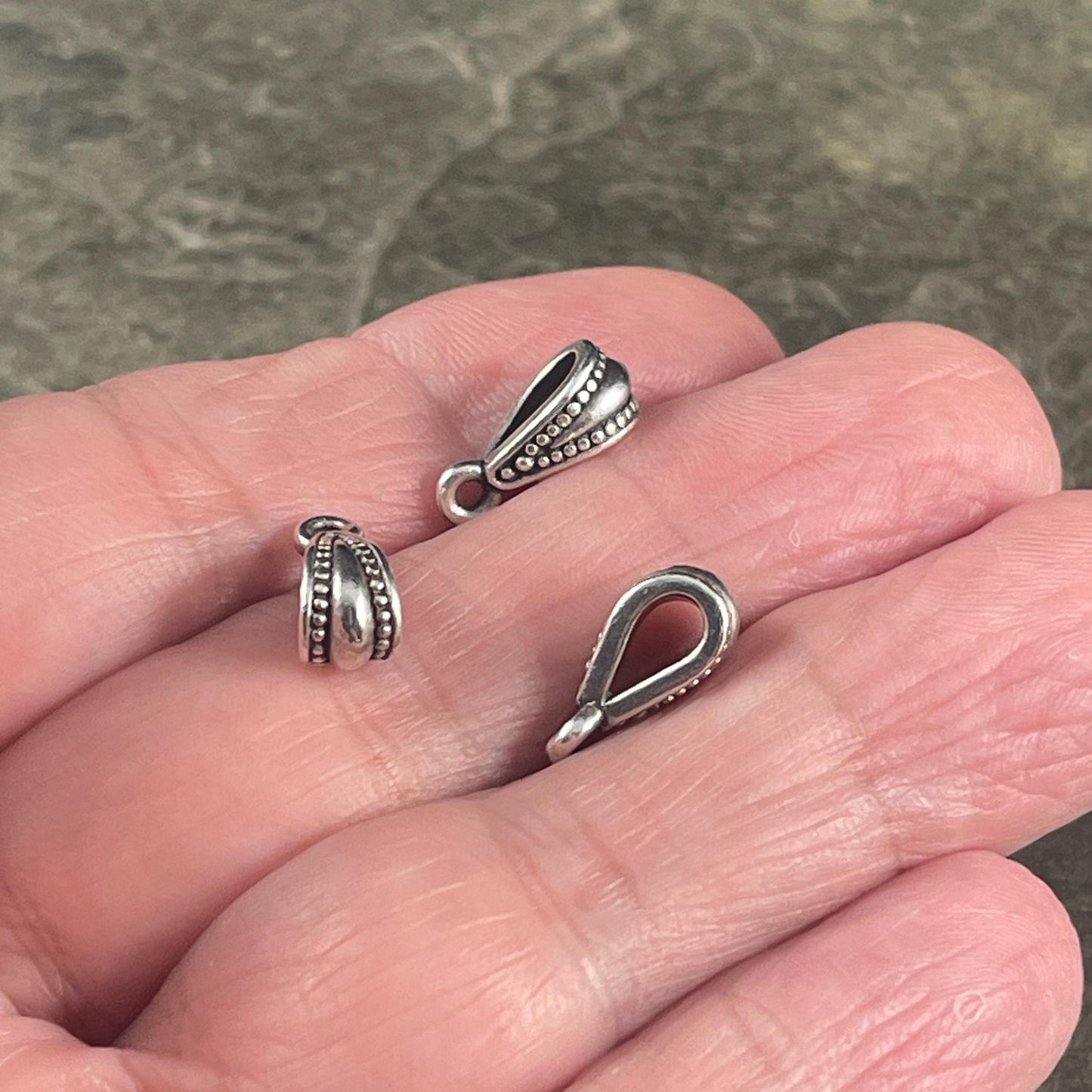 TierraCast Royal Bail, 13mm Bail with Loop, Classic Loop Bail with Dots, Antiqued Silver Plated Pewter (PF/803-77) * Qty. 4