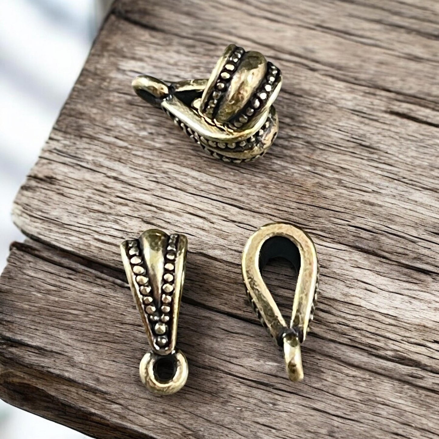 TierraCast Royal Bail, 13mm Bail with Loop, Classic Loop Bail with Dots, Antiqued Brass Plated Pewter (PF/803-57) * Qty. 4