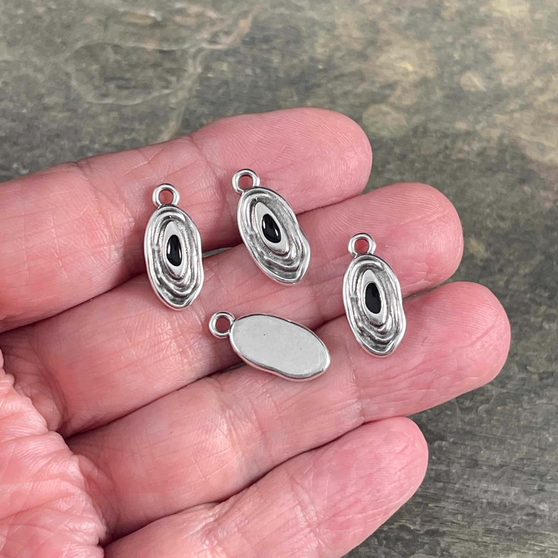 Organic Oval Charm - 18x8mm Oval Drop with Enamel Center, Antiqued Silver and Black Earring Drop (PF/15313-72-0222) * Qty. 4