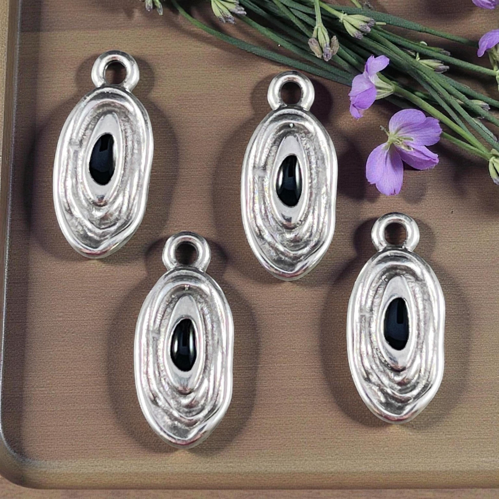 Organic Oval Charm - 18x8mm Oval Drop with Enamel Center, Antiqued Silver and Black Earring Drop (PF/15313-72-0222) * Qty. 4