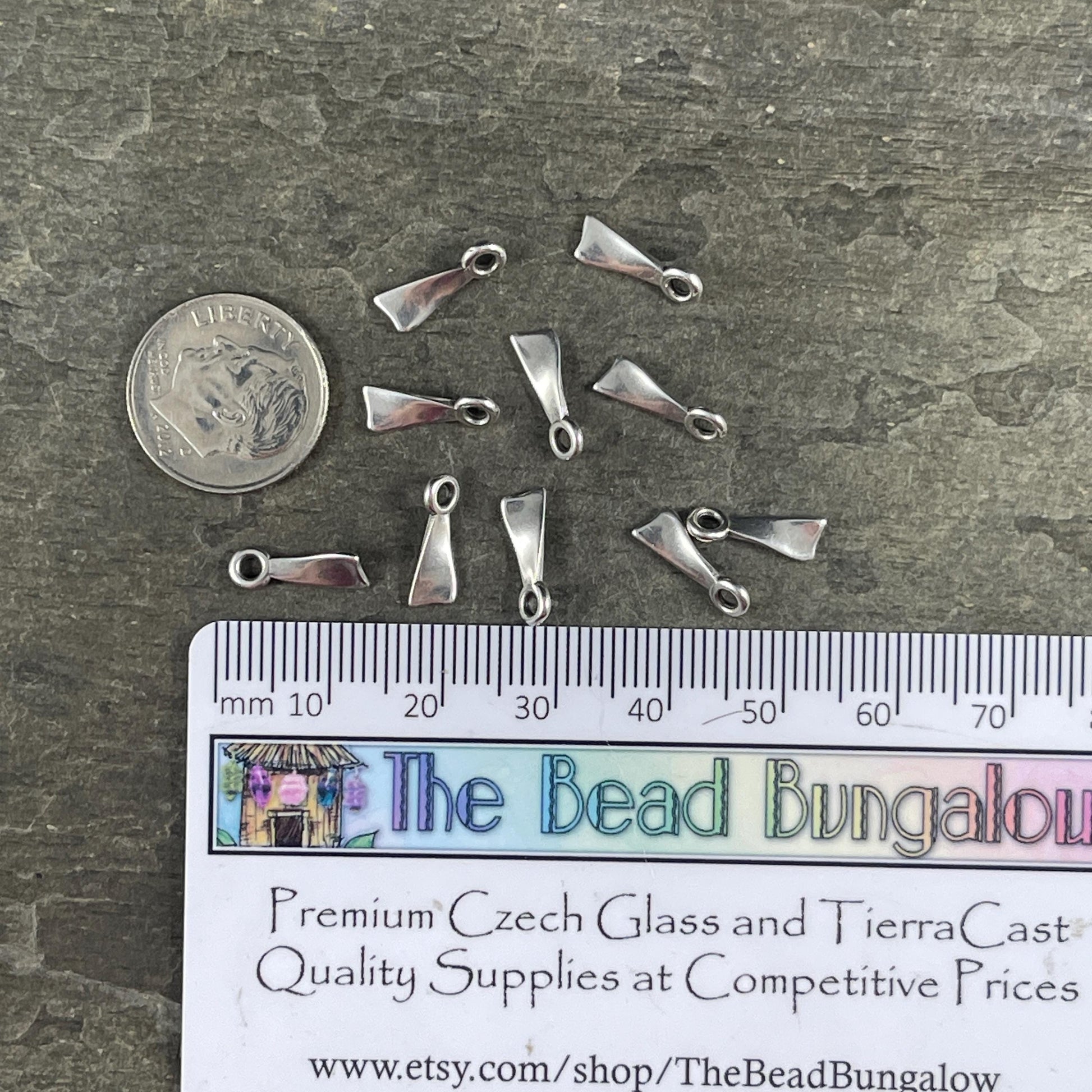 Antiqued Silver Dangle, Small Silver Twisted Triangular Charm (PF/15308-77) * Qty. 20