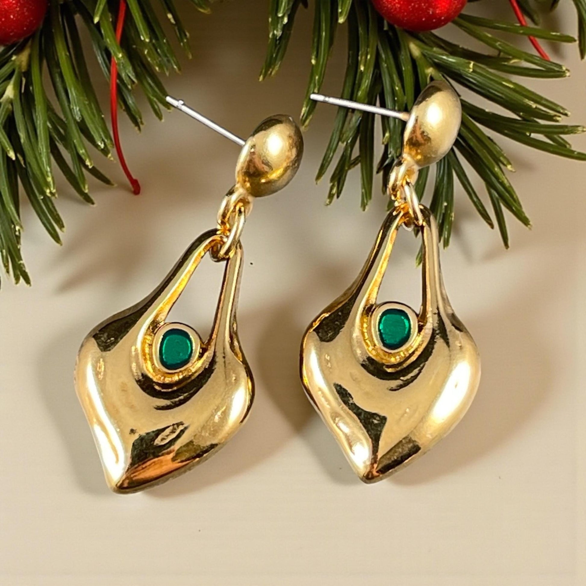 24k Gold Plated Heart Shaped Charm - 24.5x15.5mm Drop with Emerald Green Enamel Center (PF/15302-13-0545) * Qty. 4