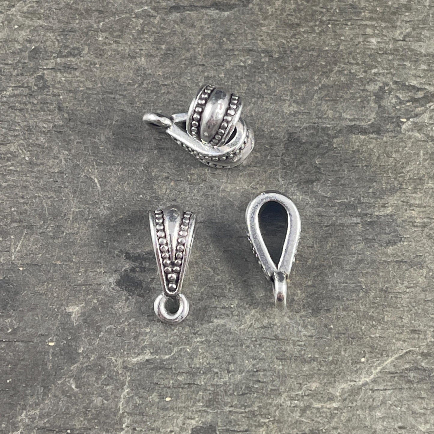 TierraCast Royal Bail, 13mm Bail with Loop, Classic Loop Bail with Dots, Antiqued Silver Plated Pewter (PF/803-77) * Qty. 4