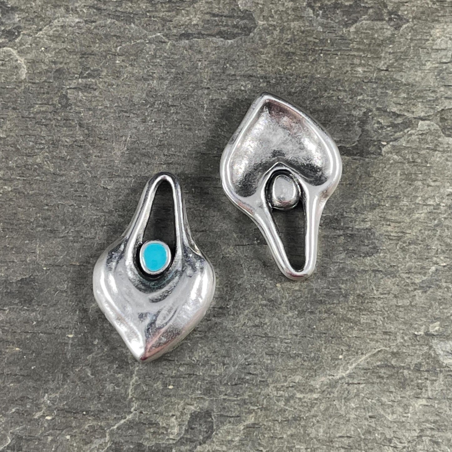 Antiqued Silver Heart Shaped Charm - 25.5x15.5mm Drop with Blue Enamel Center (PF/15302-72-9299) * Qty. 4