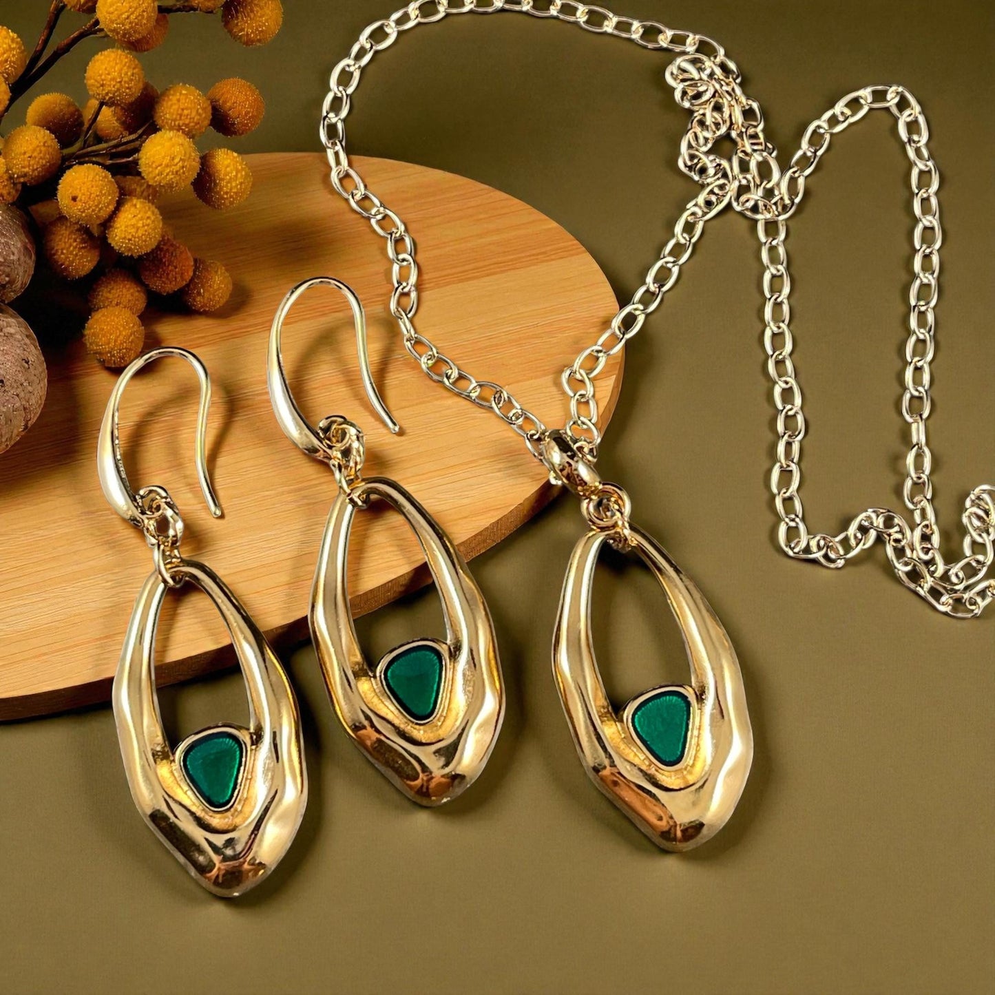 24k Gold Plated Oval Pendant with Emerald Green Enamel Accent (PF/15301-13-0545) * Qty. 2