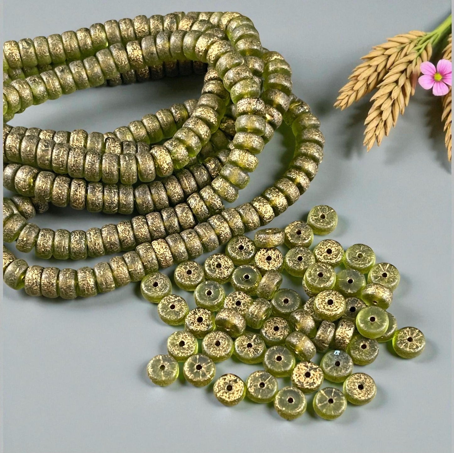 Czech Glass Beads, 6mm Heishi, Etched Peridot Green with Gold Wash (HSH/N-1935) * 50 Beads