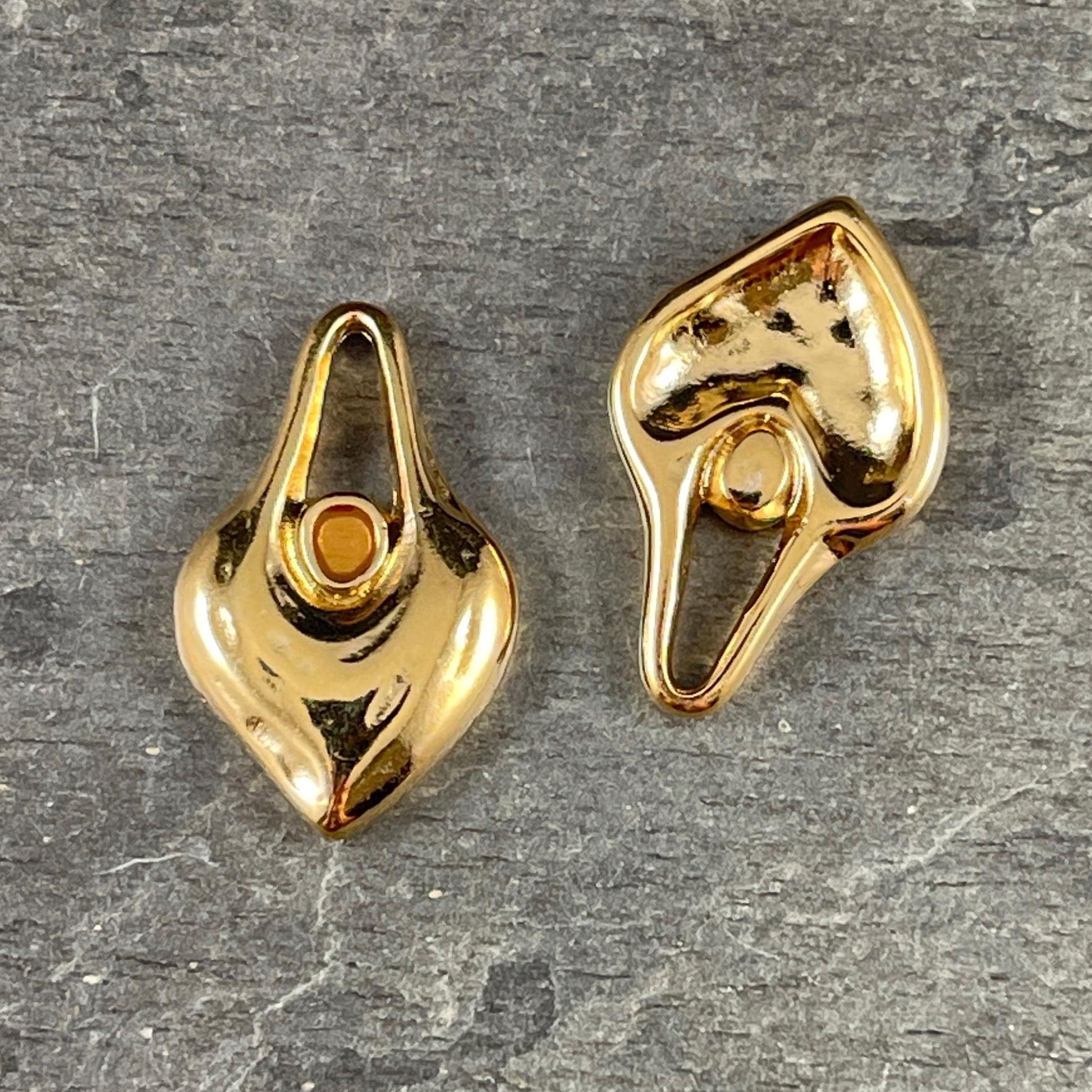 24k Gold Plated Heart Shaped Charm - 24.5x15.5mm Drop with Topaz Enamel Center (PF/15302-13-563) * Qty. 4