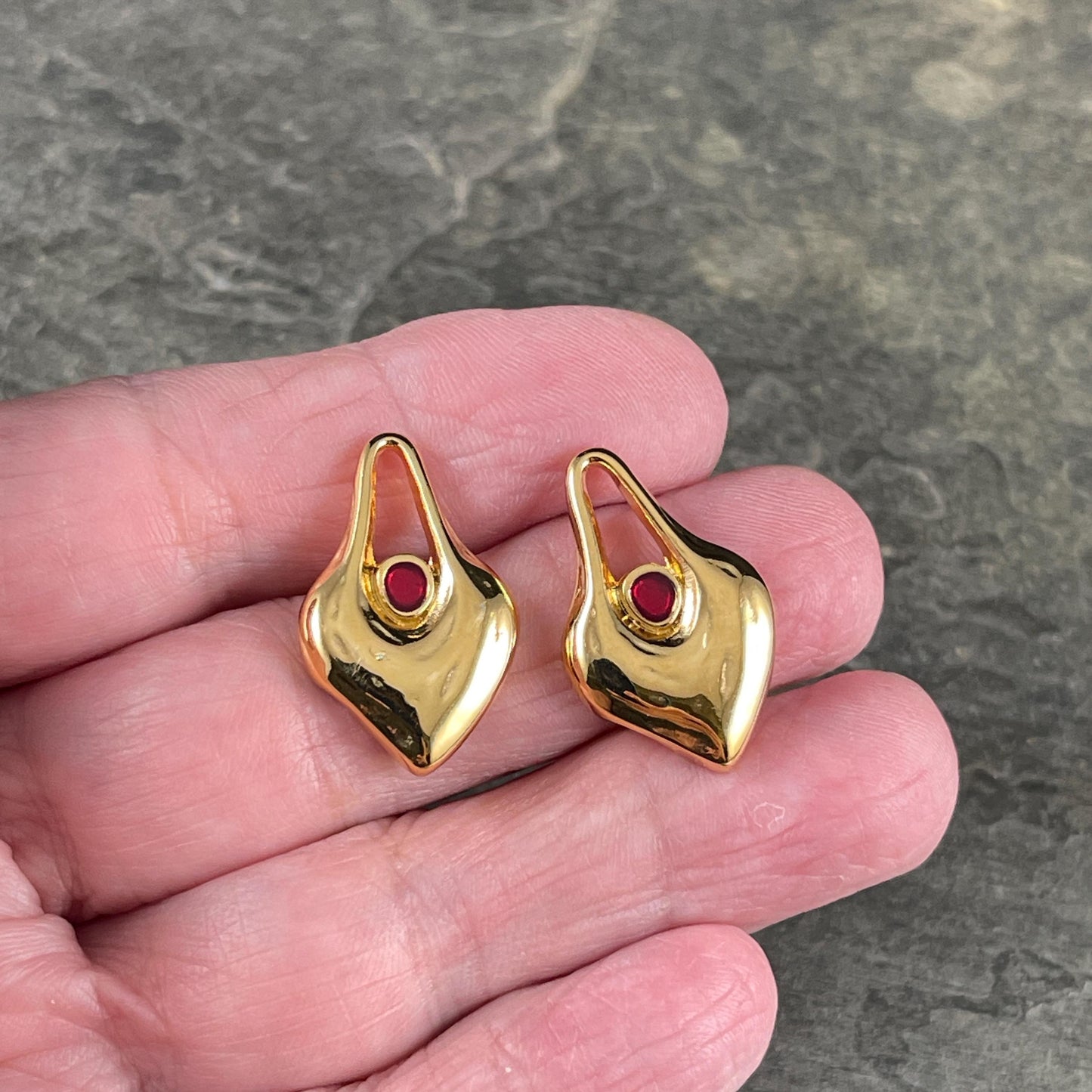 24k Gold Plated Heart Shaped Charm - 24.5x15.5mm Drop with Red Enamel Center (PF/15302-13-560) * Qty. 4