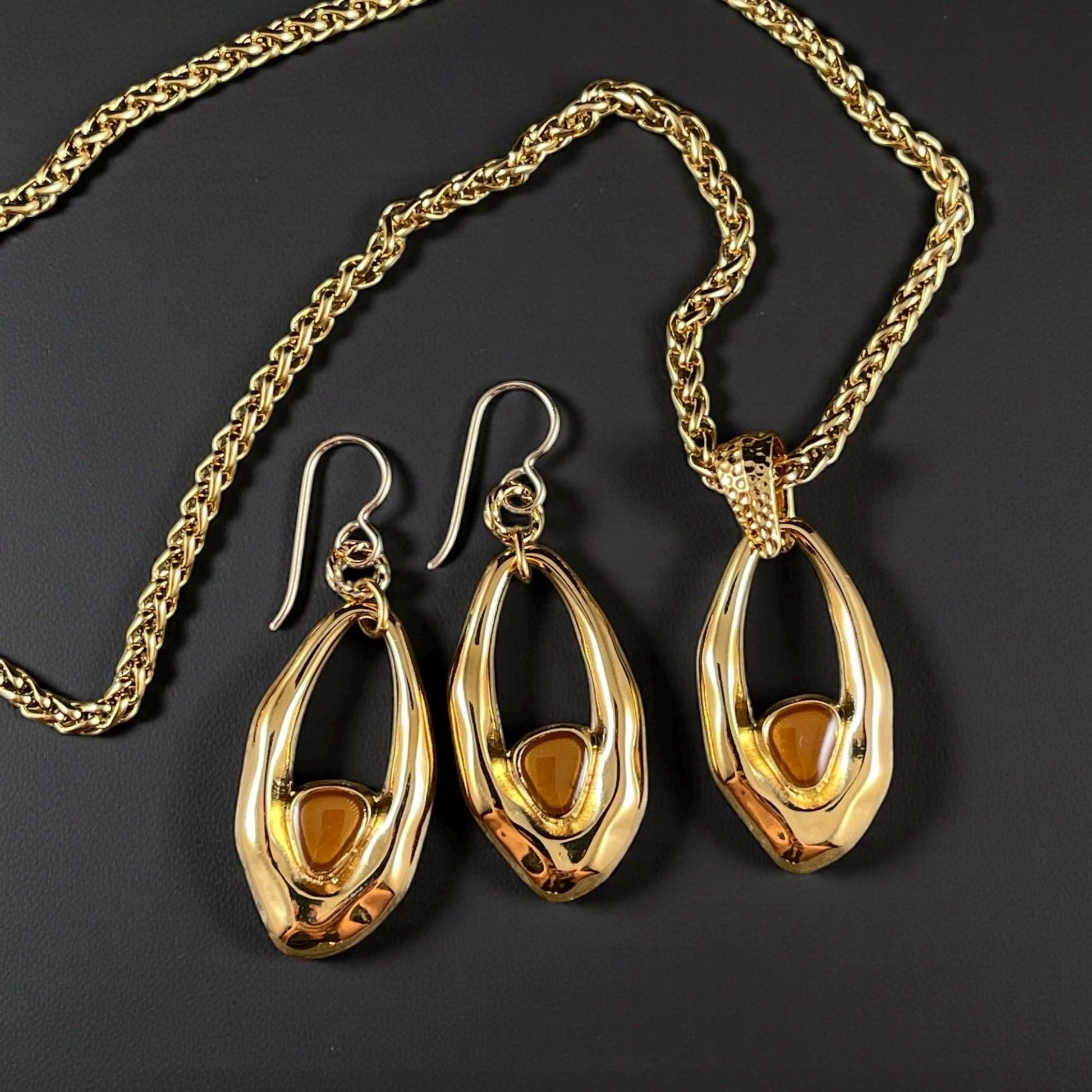 24k Gold Plated Oval Pendant with Topaz Enamel Accent (PF/15301-13-0563) * Qty. 2