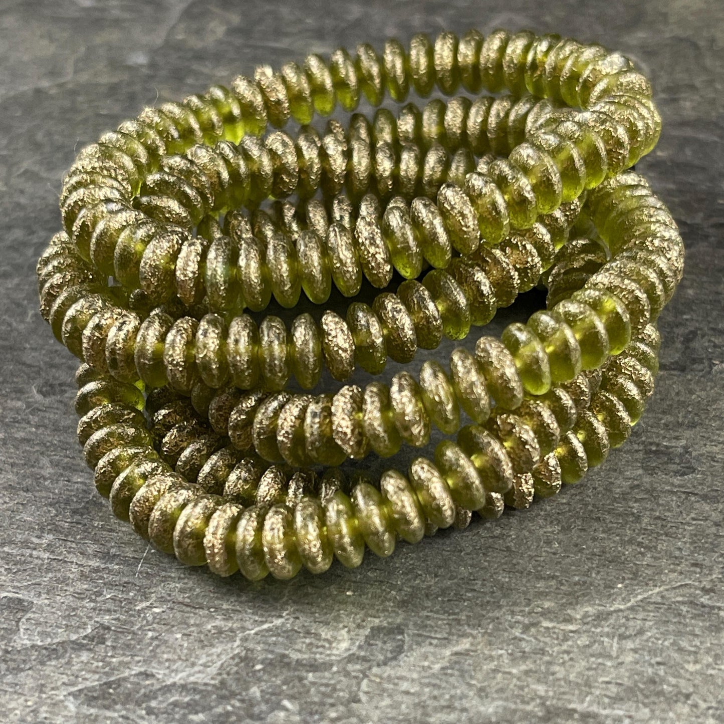 Czech Beads - 6x2mm Heishi Rondelle, Etched Peridot Green with Gold Finish (DSC/N-1797) * 50 Beads