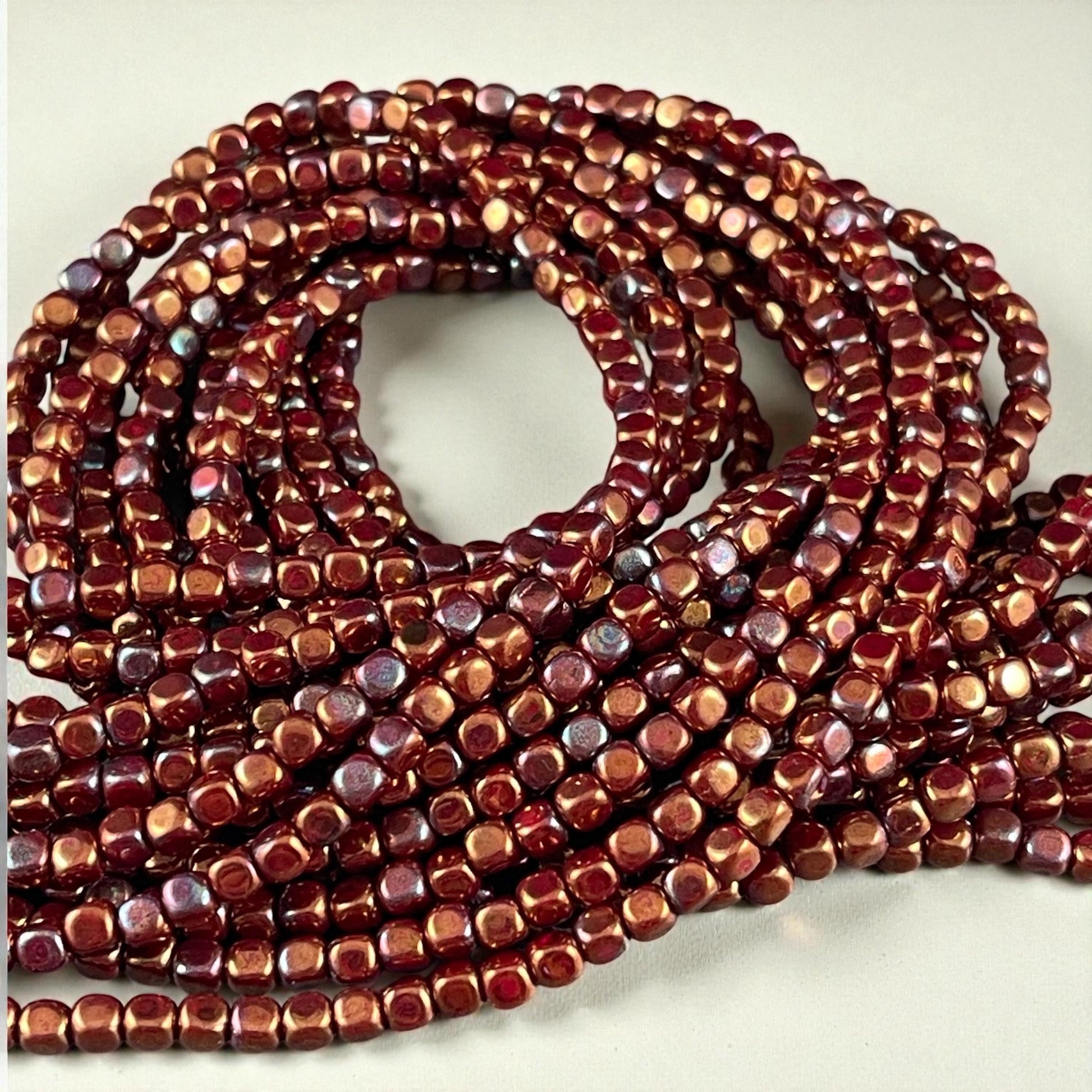 Czech Beads, 3.5mm Rounded Cube, Auburn, Mahogany, Chestnut (SQ/SM-B9320) * Qty. 100