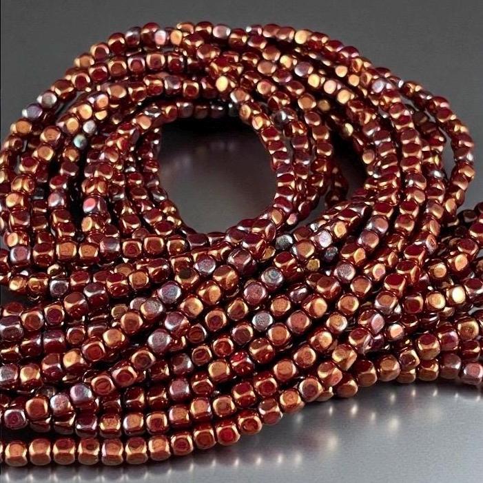 Czech Beads, 3.5mm Rounded Cube, Auburn, Mahogany, Chestnut (SQ/SM-B9320) * Qty. 100