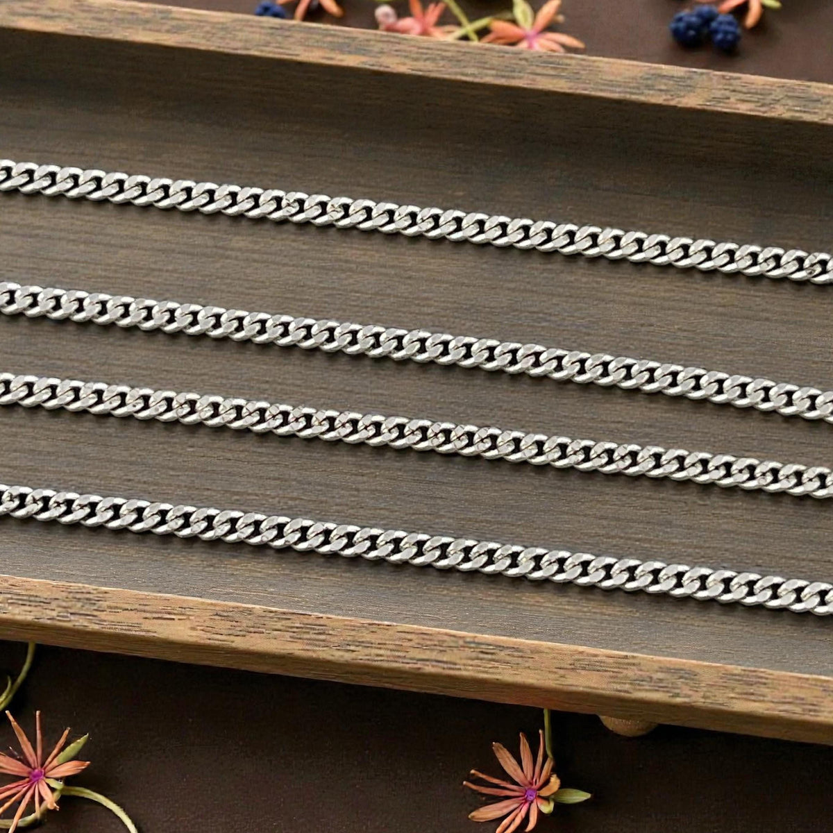 Chain by the Foot - 2.2mm Flat Curb Chain - Antiqued Silver Plated Brass (CH-888AS) * 18" length