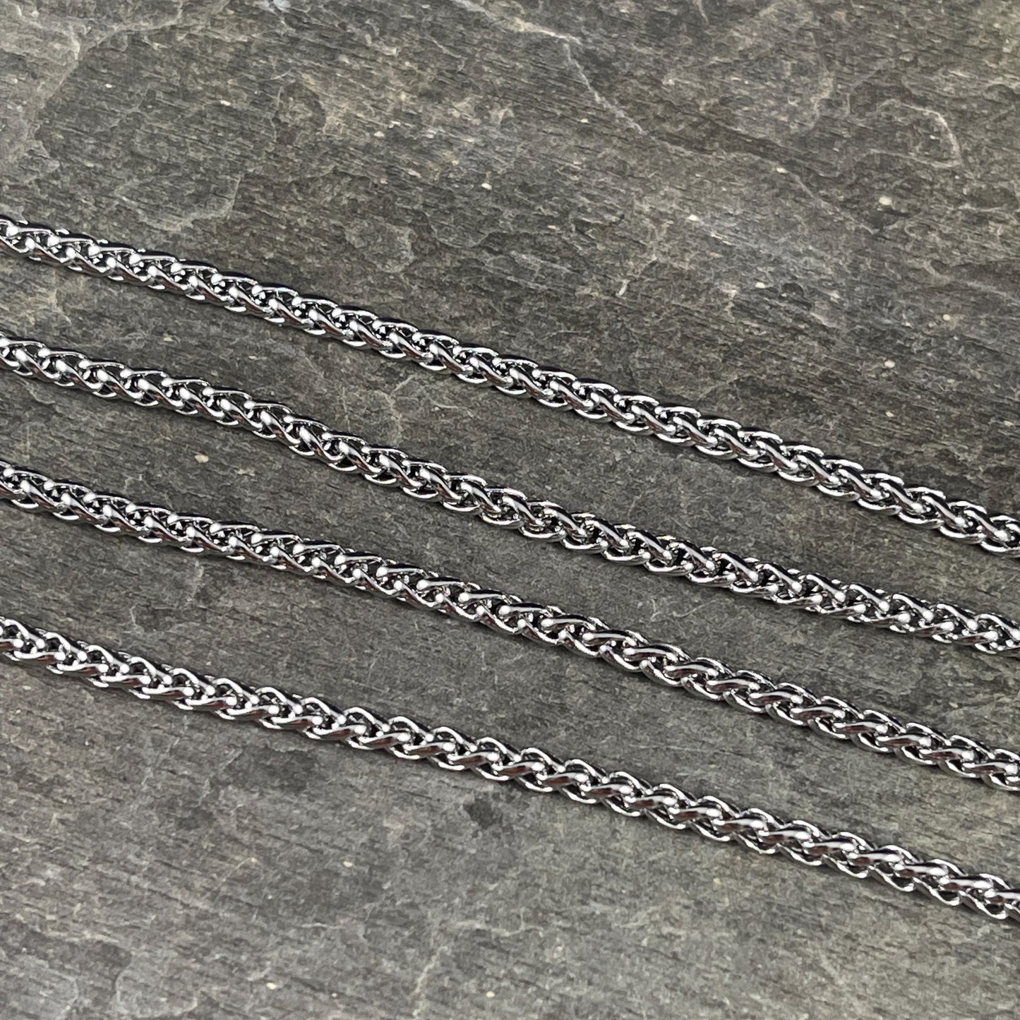 Chain by the Foot - 3mm Spiga Wheat Chain - Stainless Steel, Platinum Color (SS02S) * 1 Yard/36" length