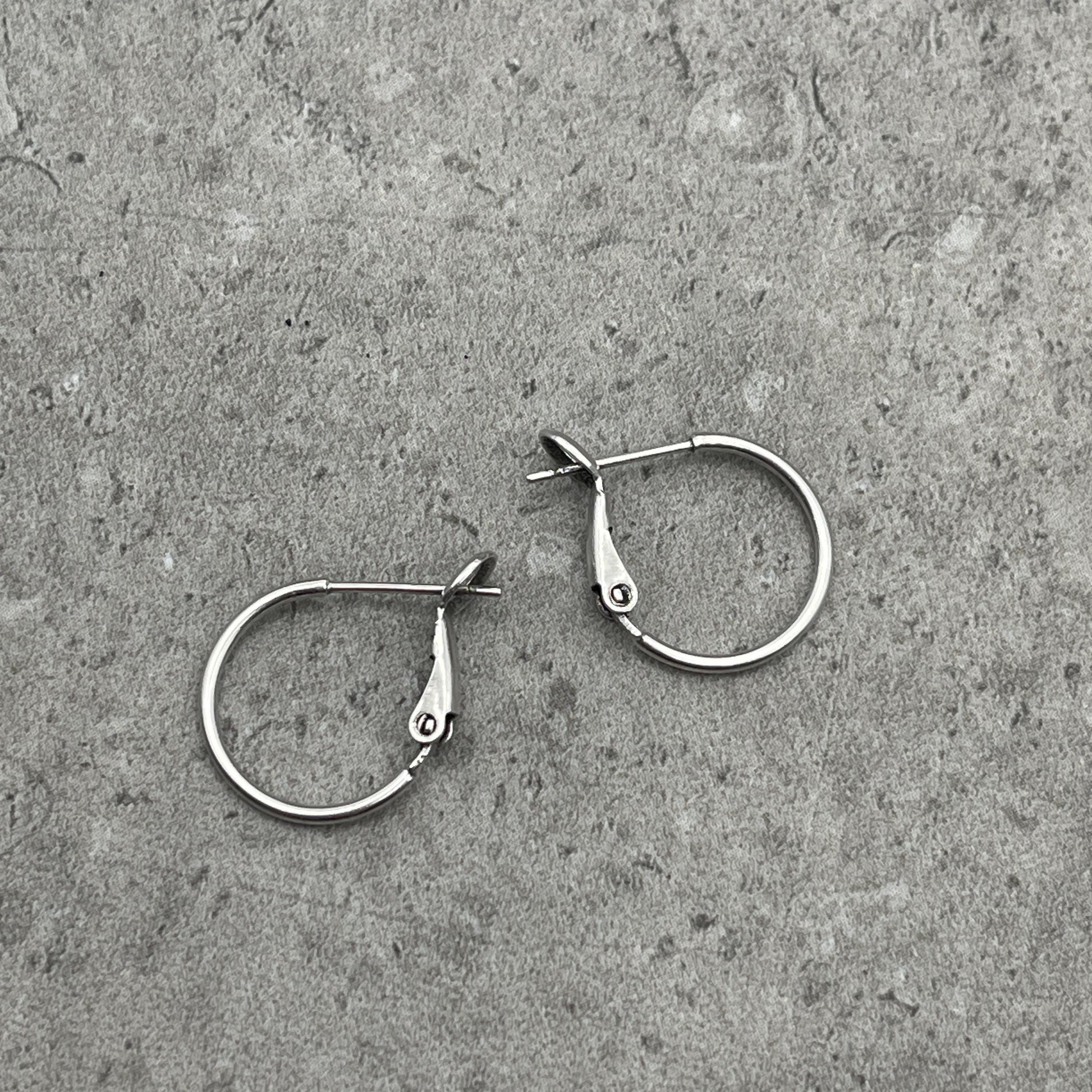 Antiqued Silver Plated Brass, 16mm Earring Hoop with Closed Back (PF/300856-16-77) * Qty. 4