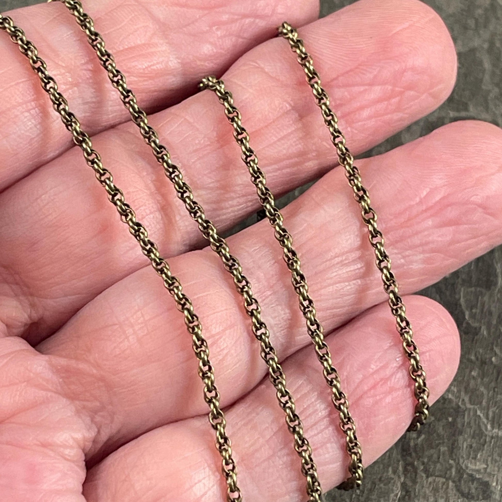 1.6mm Spiral Rolo, Small Chain - Antiqued Brass (CH-865AB) * 18" Length