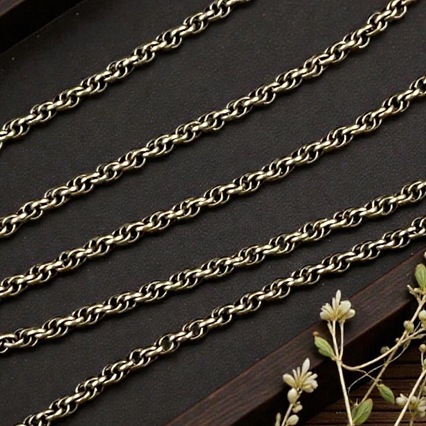 1.6mm Spiral Rolo, Small Chain - Antiqued Brass (CH-865AB) * 18" Length