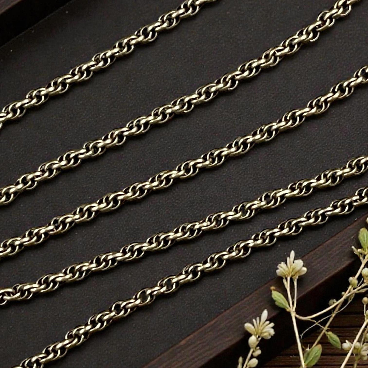 Chain by the Foot - 1.6mm Spiral Rolo, Small Chain - Antiqued Brass (CH-865AB) * 18" Length