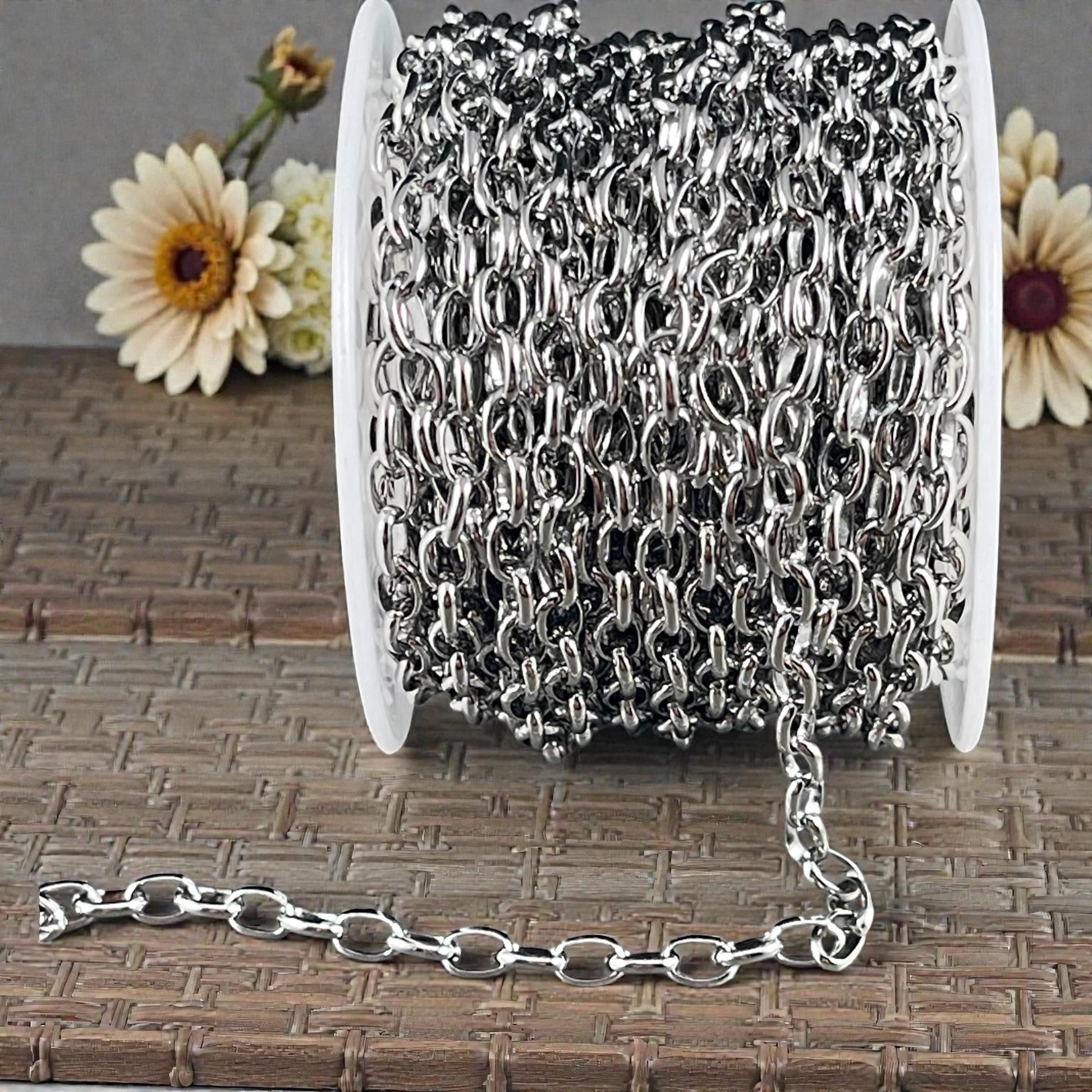 Chain by the Foot - Oval Cable Chain, 3.8x5.5mm - 316 Stainless Steel (XM-07-SS) * 1 Yard/36" length
