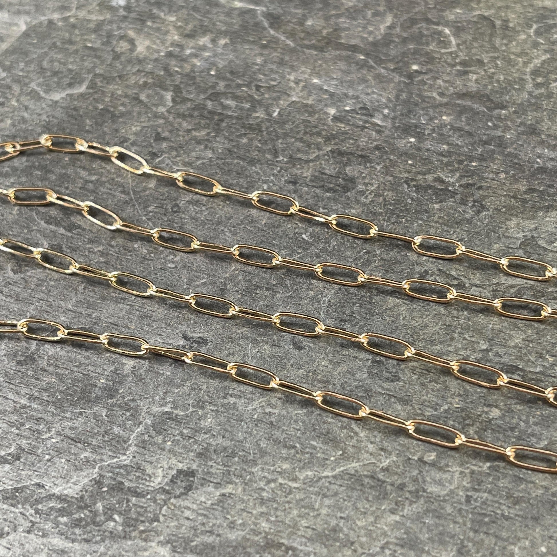 Chain by the Foot - Paperclip Style Chain, 7.9x2.3mm Links - Gold Plated Brass (CH-160) * 18" Length