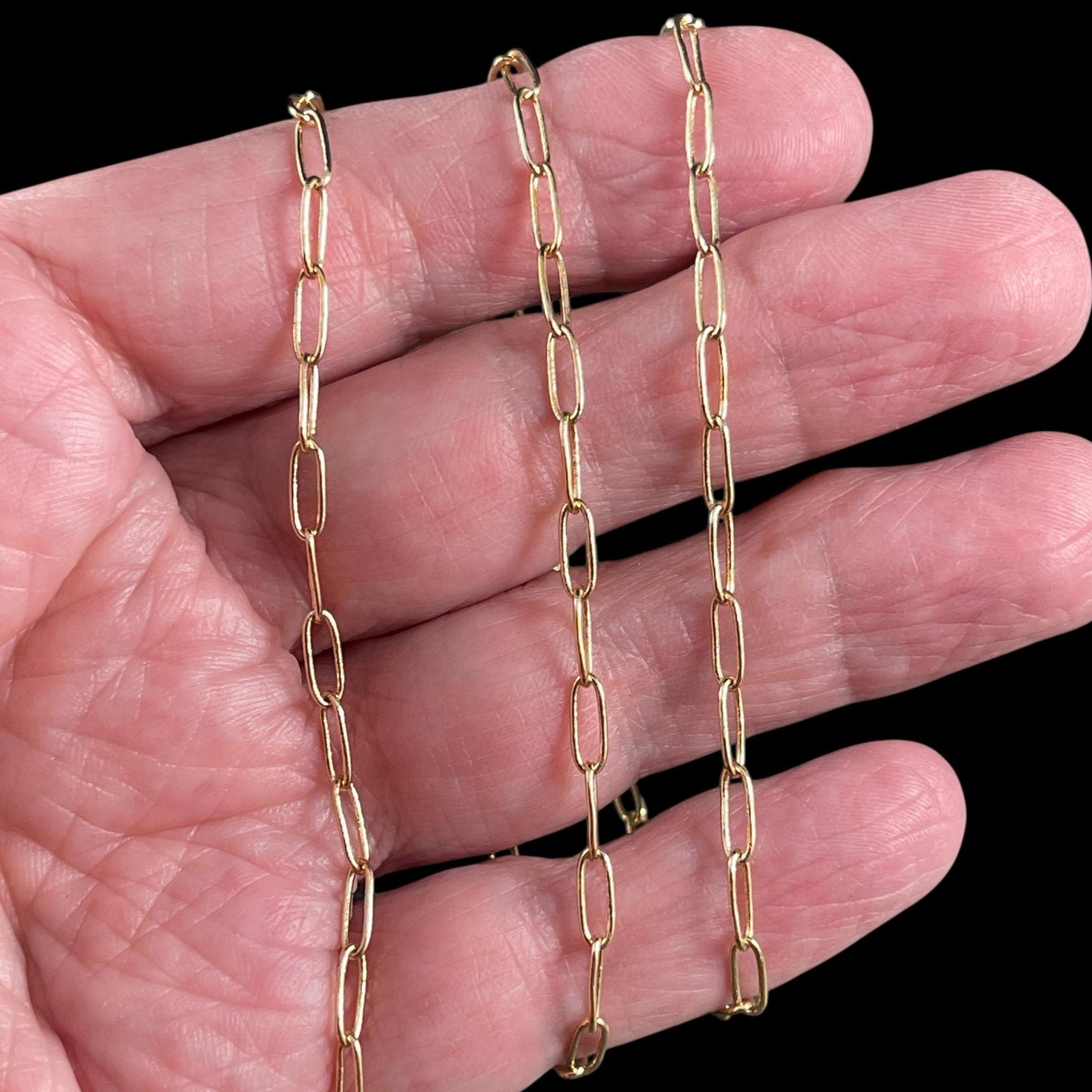 Chain by the Foot - Paperclip Style Chain, 7.9x2.3mm Links - Gold Plated Brass (CH-160) * 18" Length