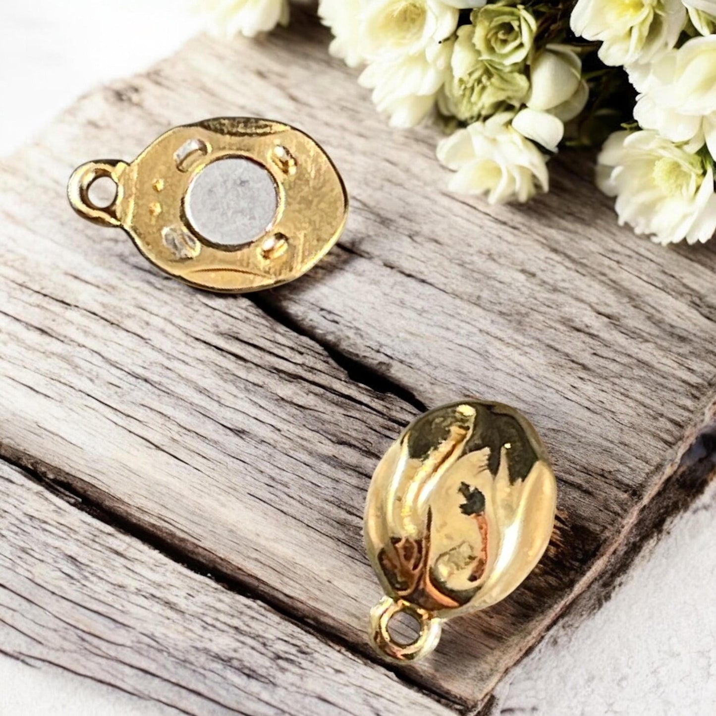 Magnetic Clasp, 24k Gold Plated Zamak, 17x10mm (PF/15195-12) * Qty. 1