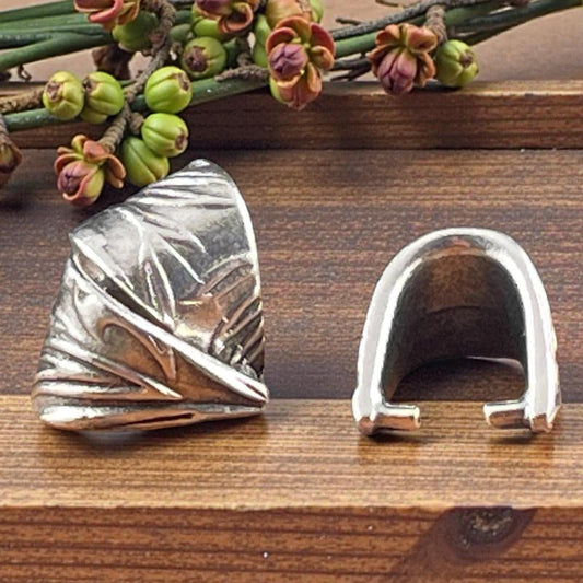 Small Pinch Bail, Jardin Garden Theme, Antiqued Silver (PF/885-77) * Qty. 4