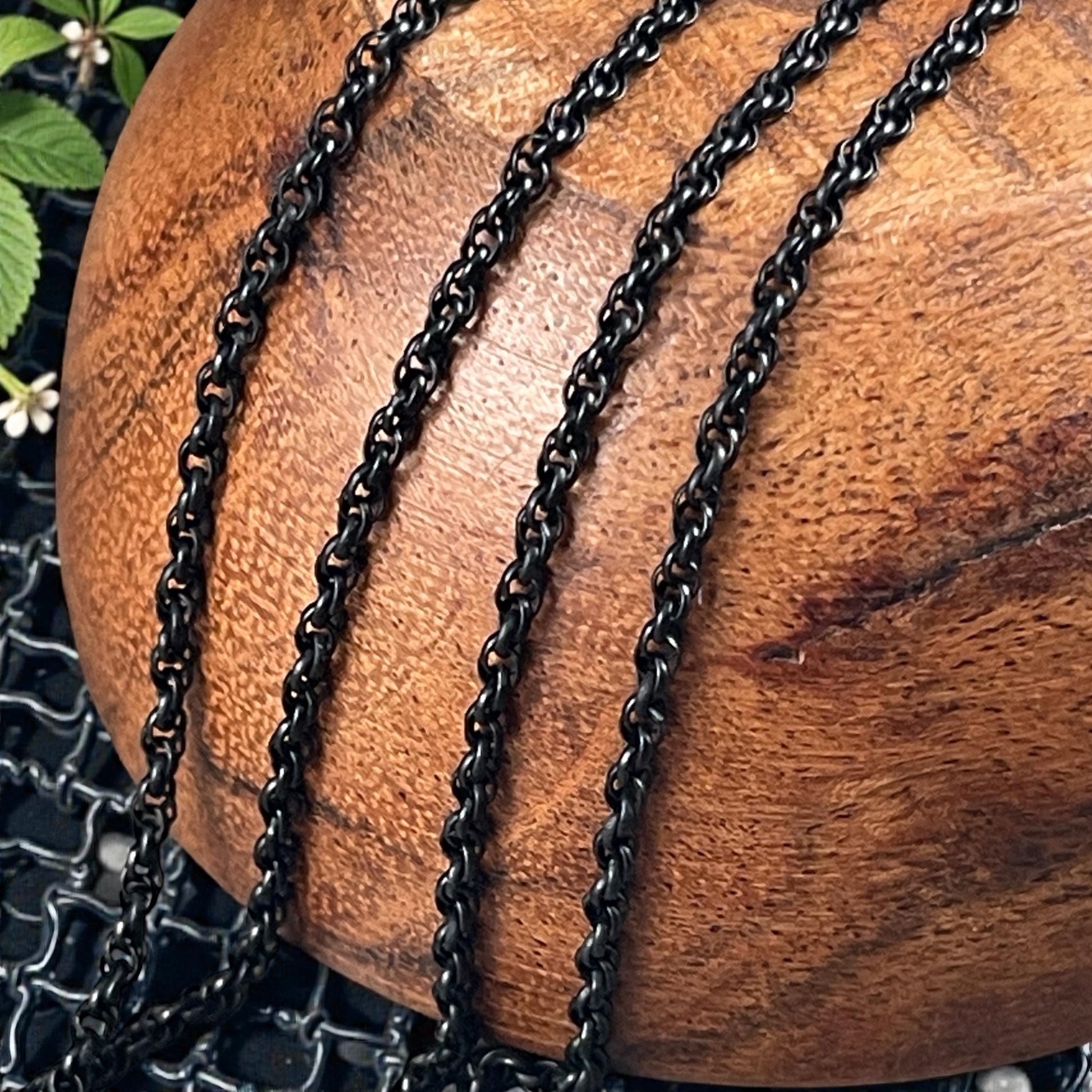 Chain by the Foot - 1.6mm Spiral Rolo, Small Chain - Matte Black Plated Brass (CH-865MB) * 18" Length