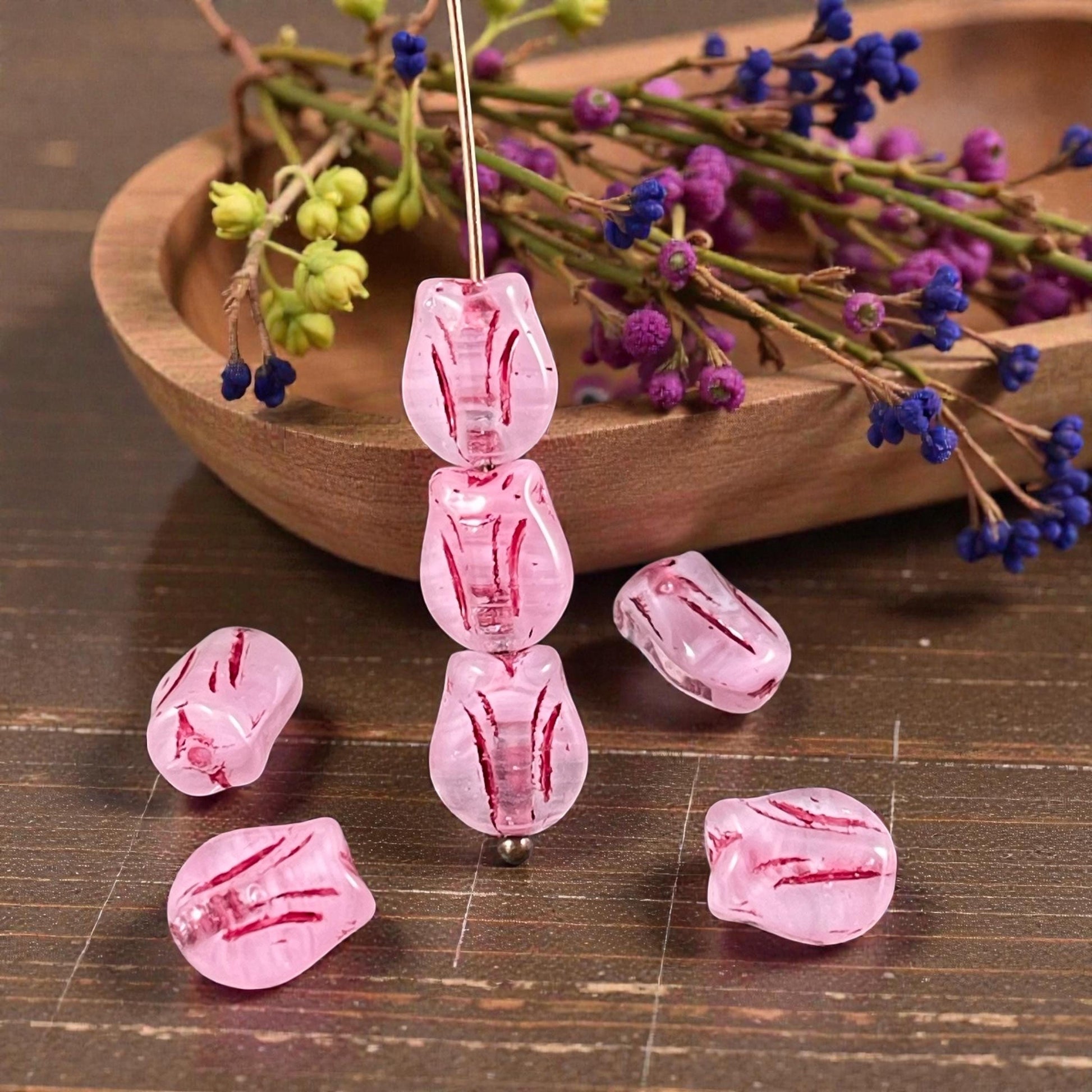 Czech Glass Beads - 9x7mm Mini Tulip Flower, Light Pink and Clear (MTul-2) * 16 Beads