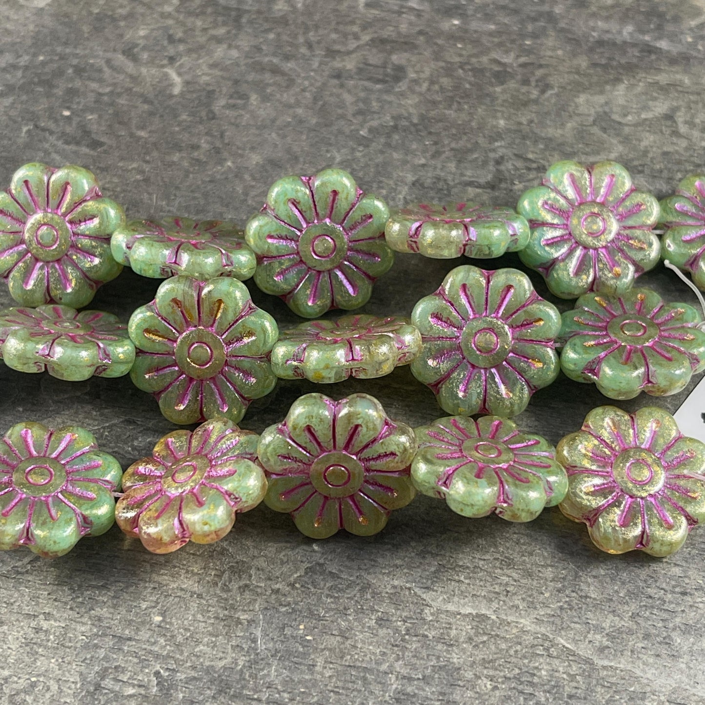 Czech Glass Beads - 17mm Daisy Flower, Lime Green with Pink Wash (PLD-22) * 4 Beads