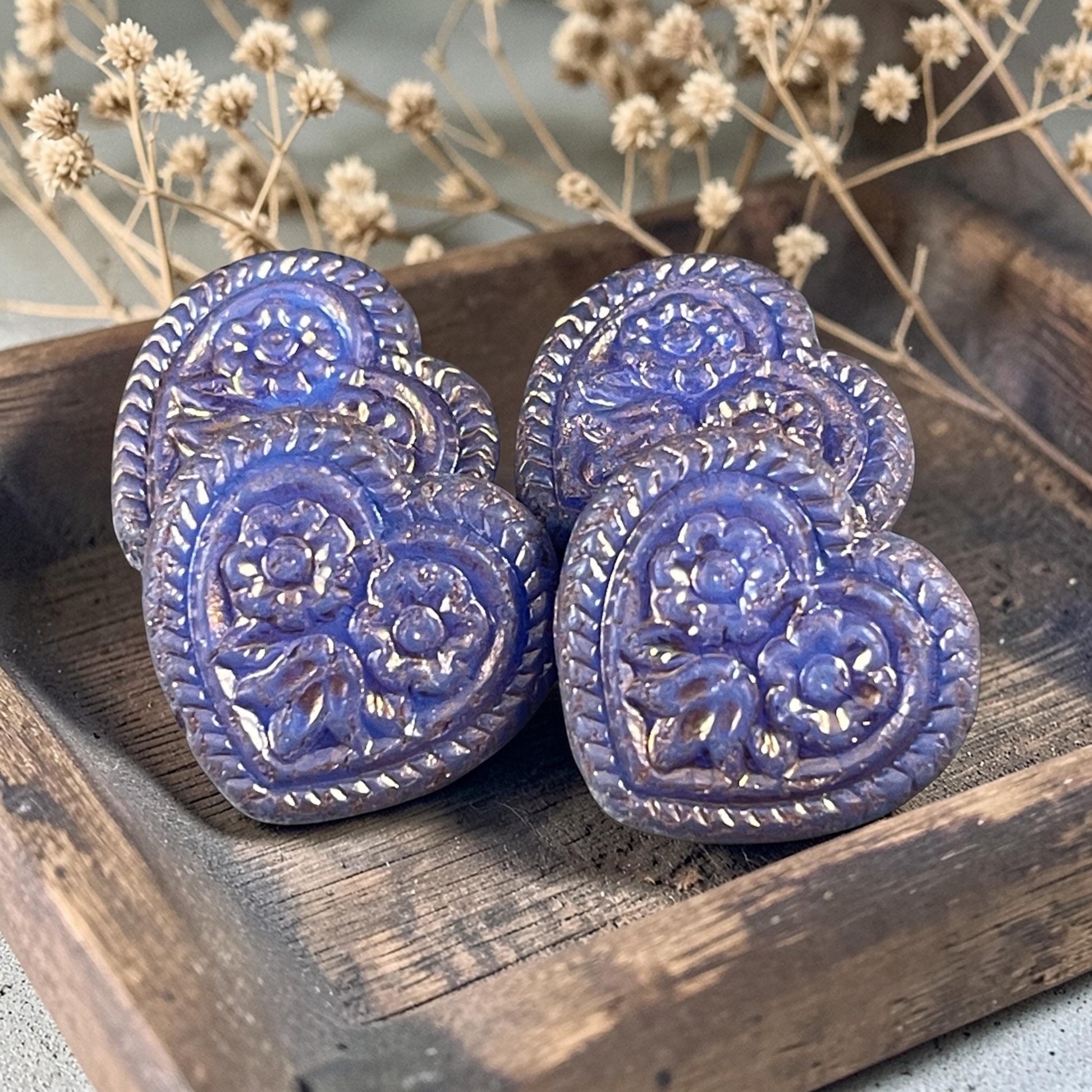 Czech Glass Beads - 18mm Heart Bead, Lavender with Bronze Wash (FH-15) * 4 Beads