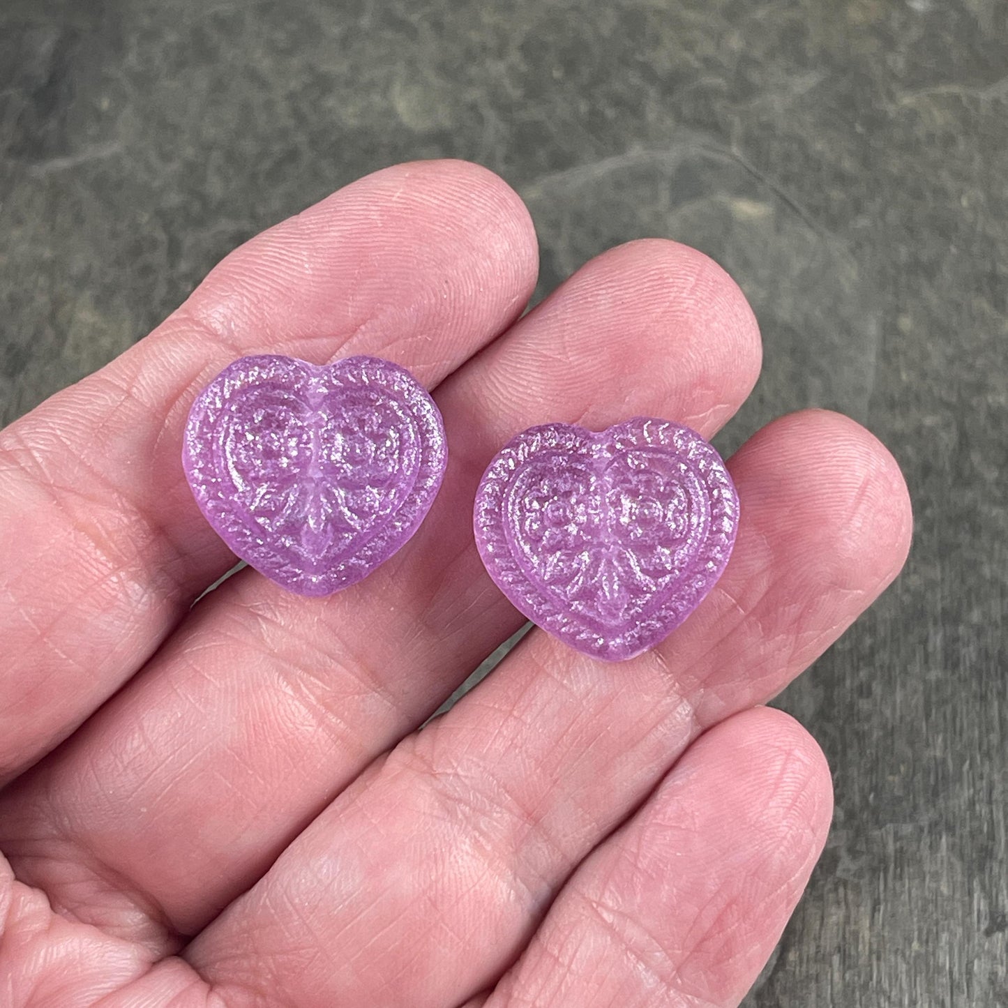 Czech Glass Beads - 18mm Heart Bead, Lilac with AB (FH-20) * 6 Beads