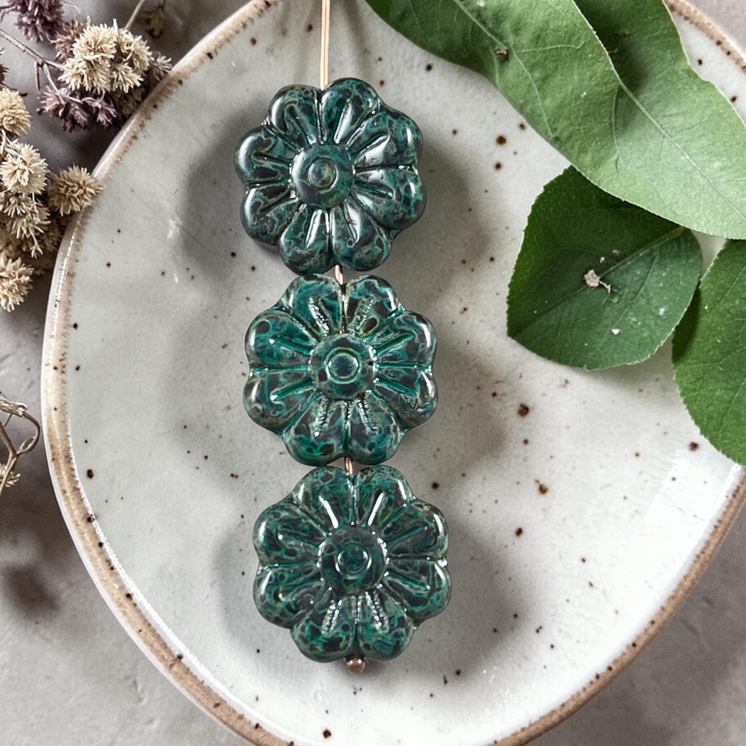 Czech Glass Beads - 17mm Daisy Flower, Dark Green Picasso (PLD-DGP) * 6 Beads