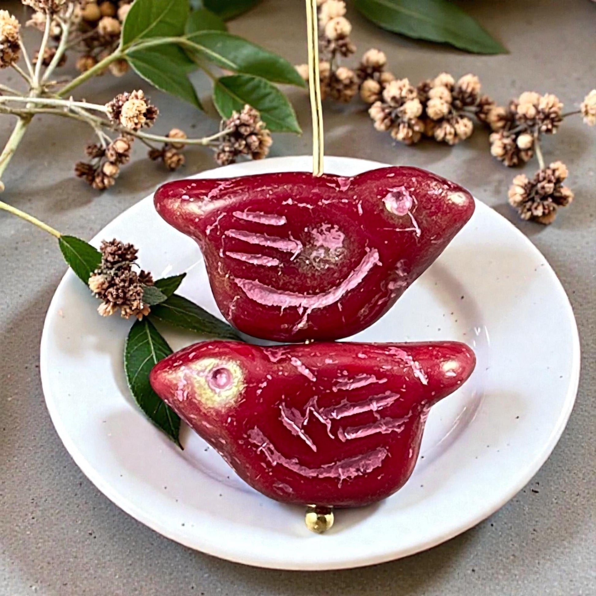 Czech Glass Beads - 11x22mm Chunky Bird, Cranberry Red with Pink Wash (N-0733) * 3 Beads