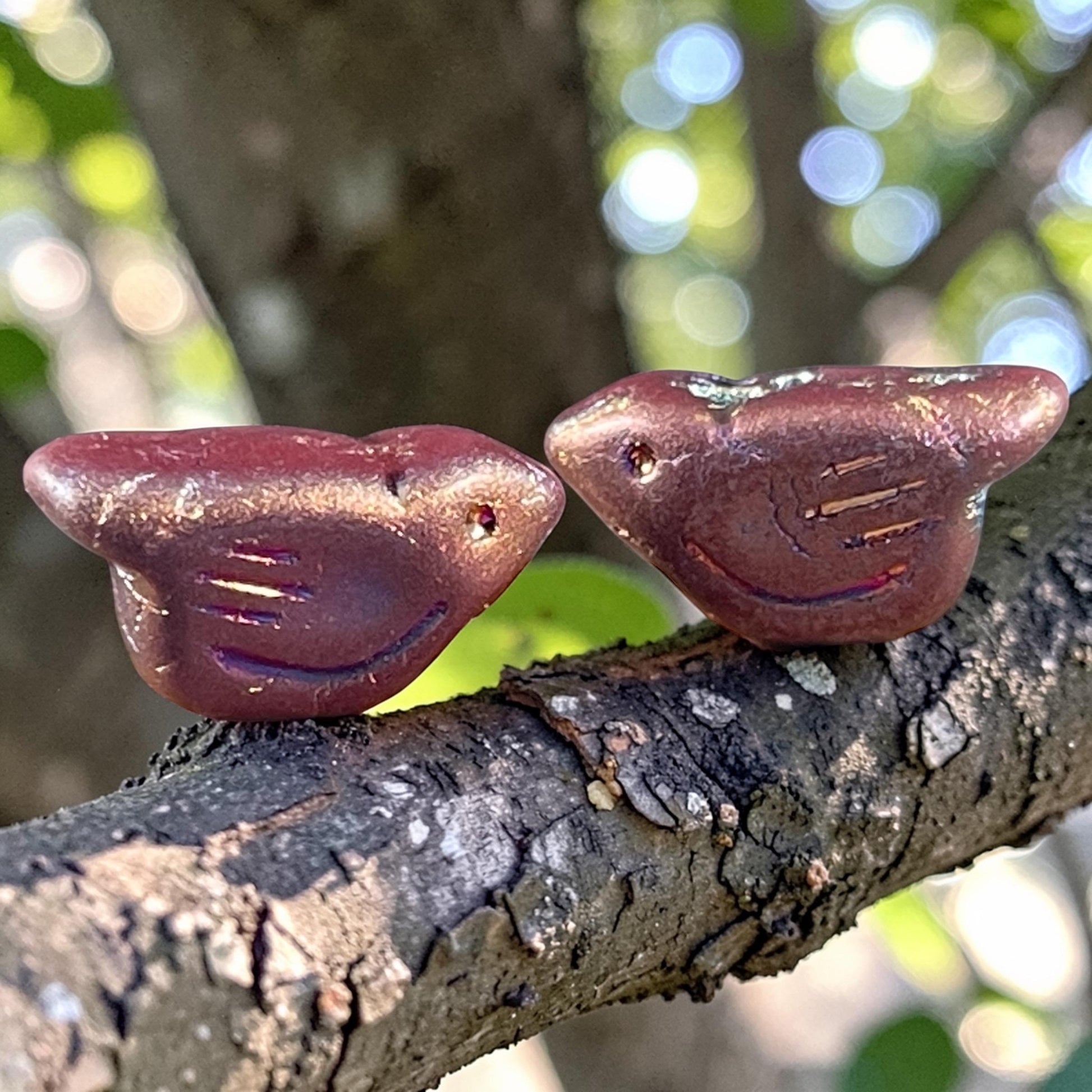 Czech Glass Beads - 11x22mm Chunky Bird, Dark Plum with Iridescent Wash (N-0563) * 3 Beads